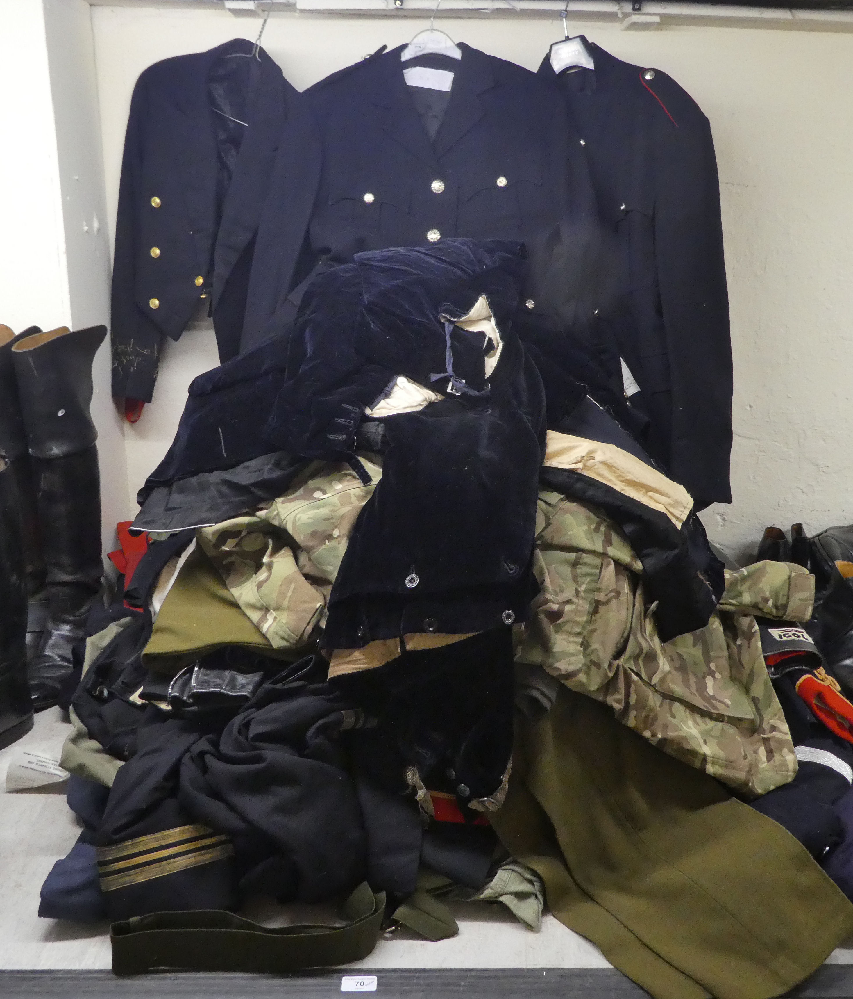 Various military design kit and uniform (Please Note: this lot is subject to the statement made in