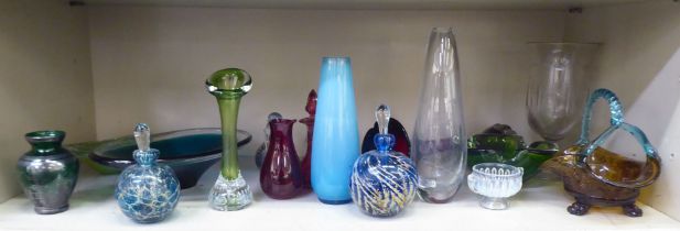 Medina, Kosta and other decorative glassware: to include bulbous, splash decorated vases and