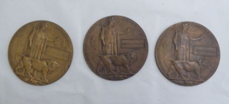 Three Great War period memorial bronze plaques for three bothers John, Robert and David Cringan  5"