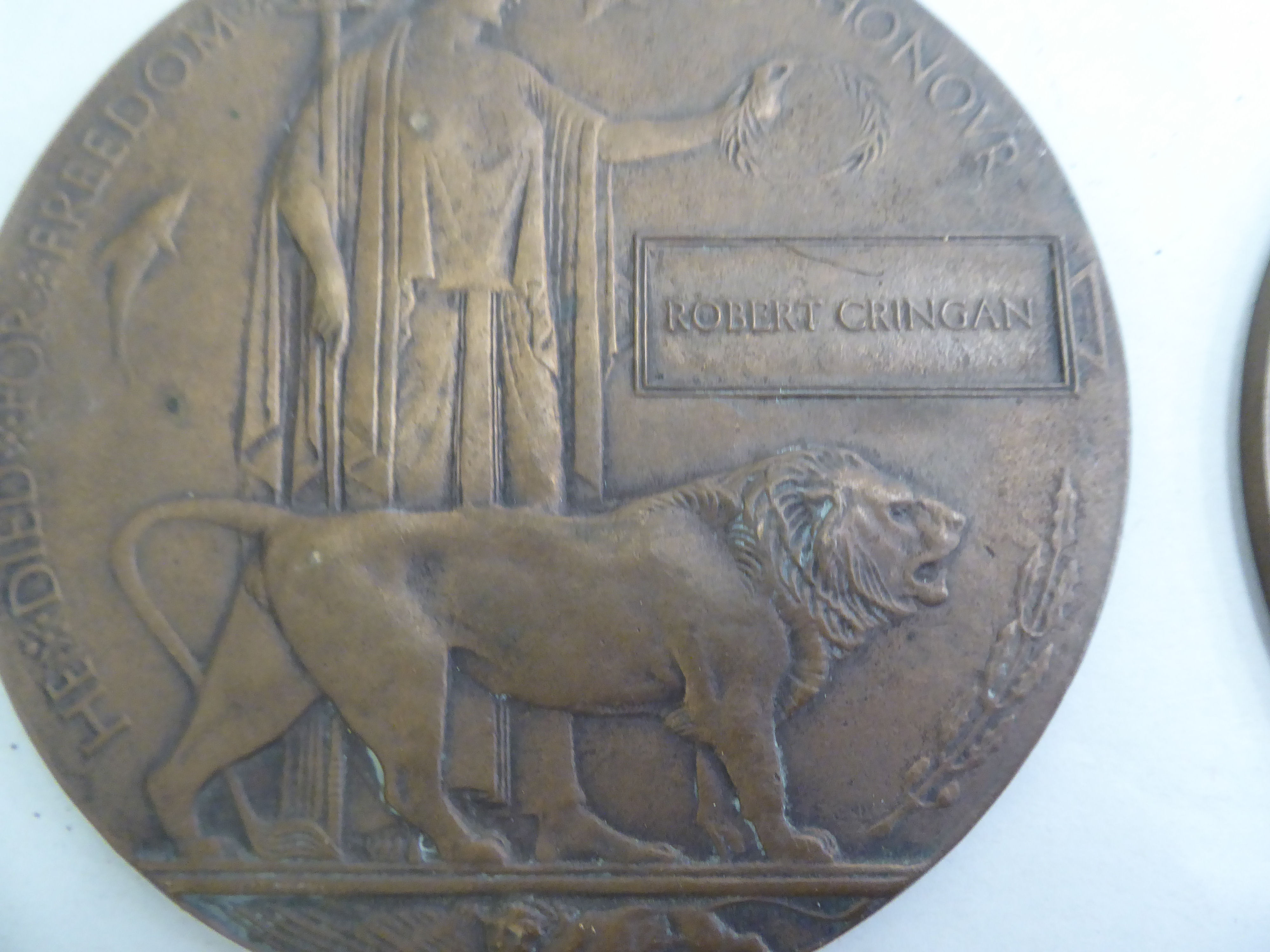 Three Great War period memorial bronze plaques for three bothers John, Robert and David Cringan  5" - Image 3 of 4