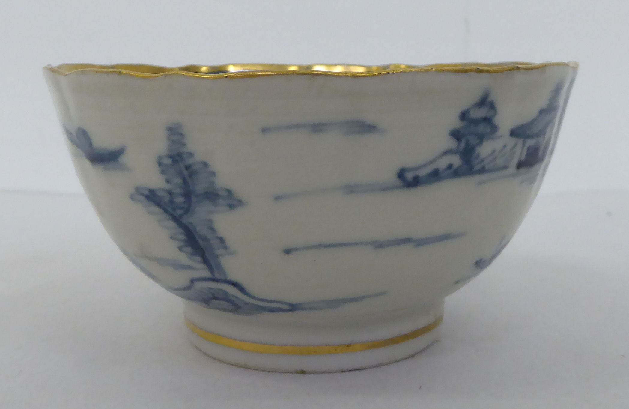 A set of six late 18th/early 19thC porcelain footed tea bowls; and a matching slop bowl, decorated - Image 3 of 18