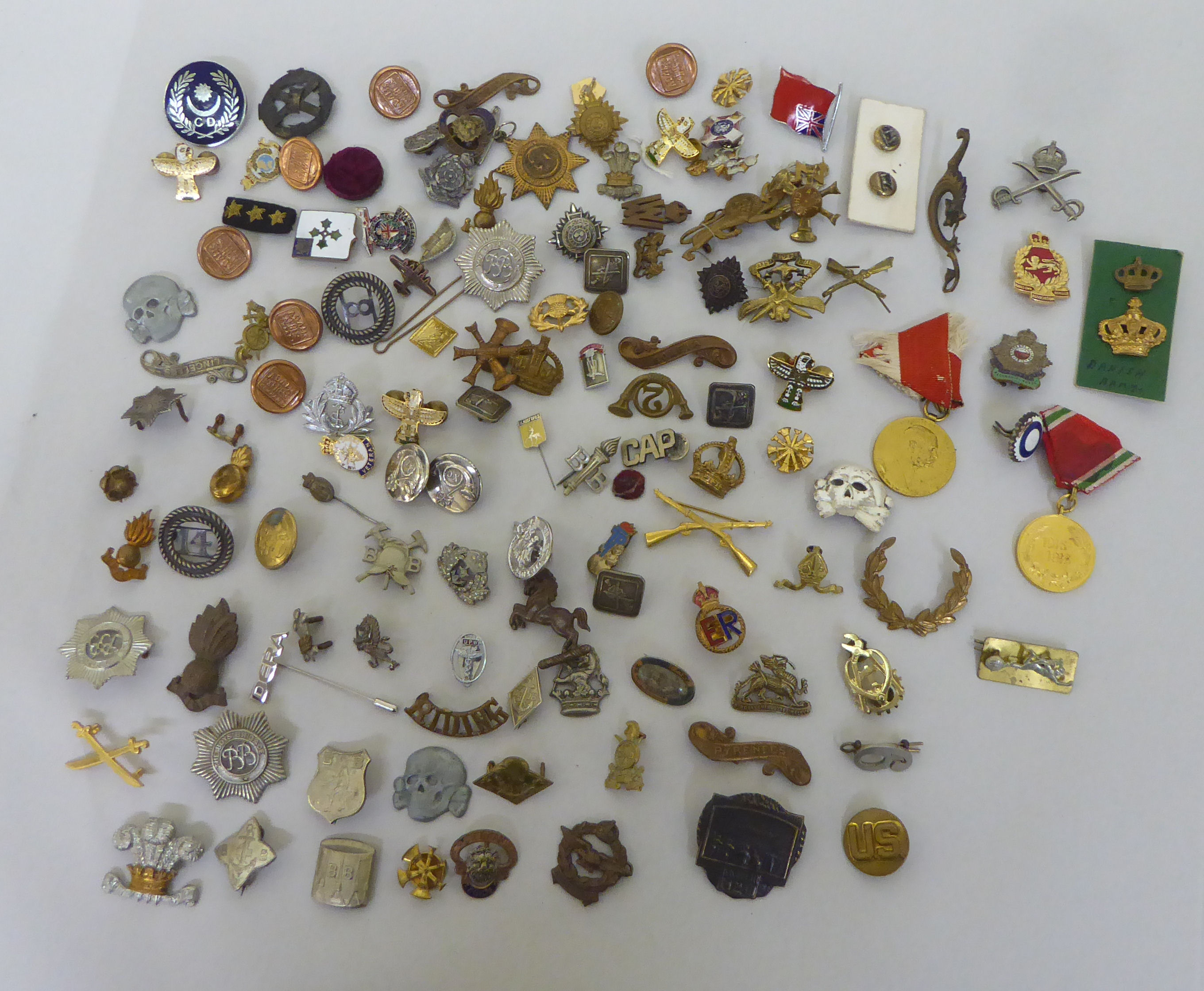 Military and other badges, some copies: to include a Royal Navy; and RCAF Reserves  (Please Note: