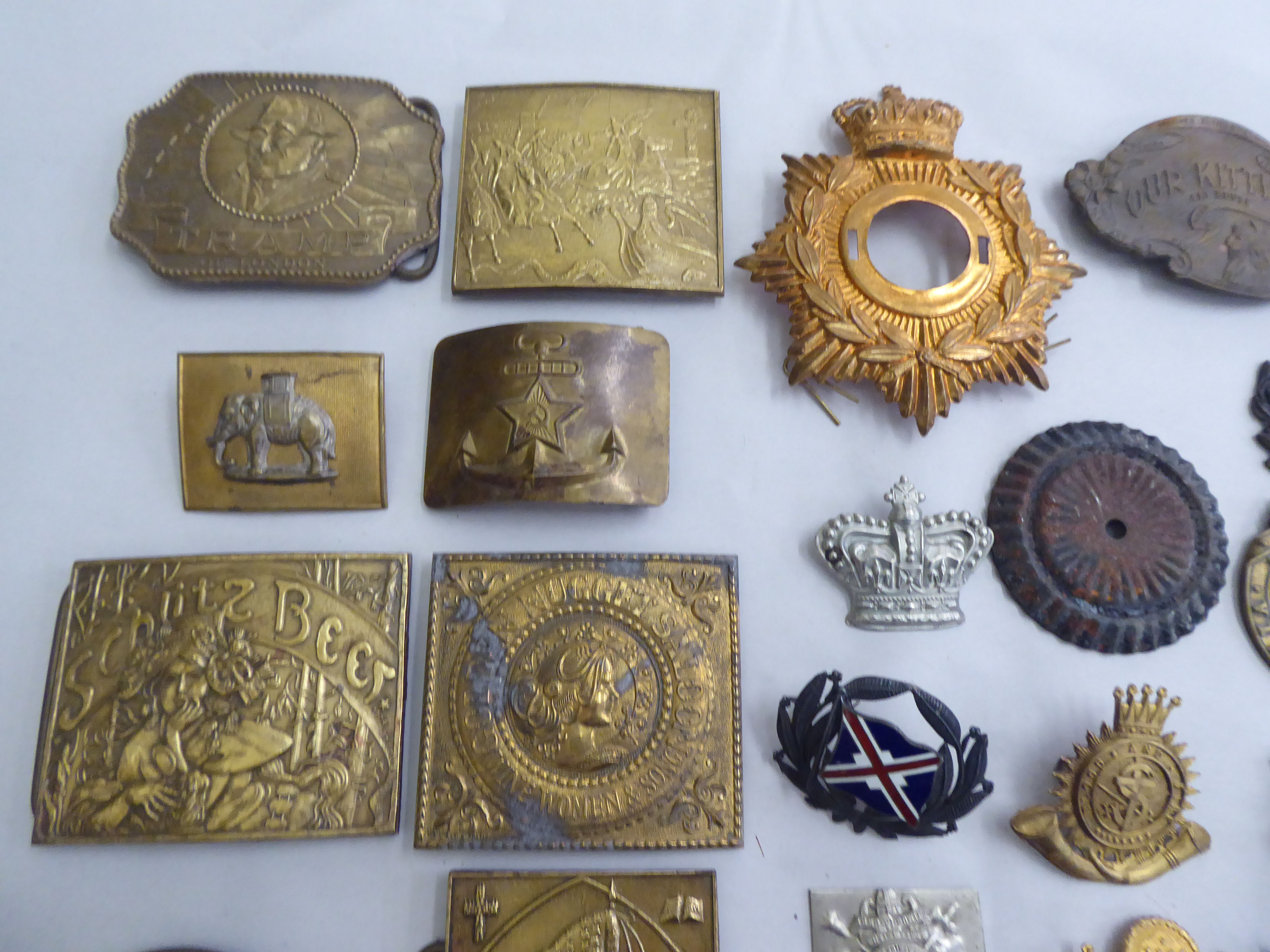 Brass, steel and other metal badges and buckles: to include US Military examples (Please Note: - Image 4 of 5