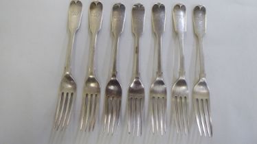 A set of six silver fiddle pattern dessert forks  London 1901