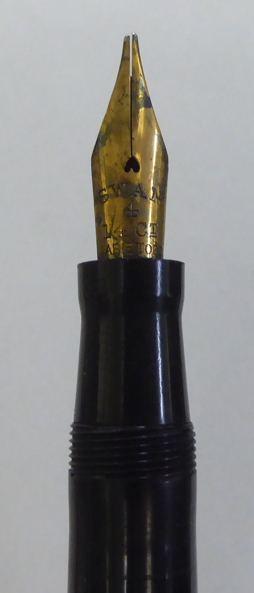 Collectables: to include a late Victorian horn snuff mull - Image 4 of 20