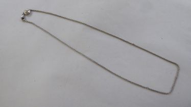 An 18ct white gold diamond pendant necklace