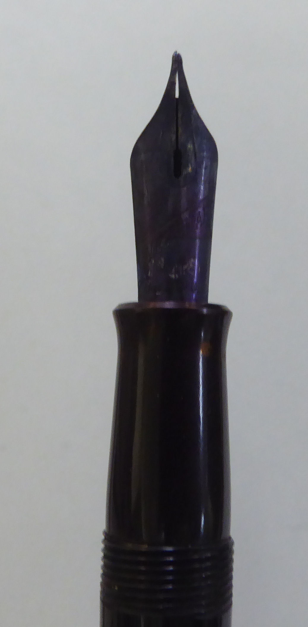 Collectables: to include a late Victorian horn snuff mull - Image 5 of 20