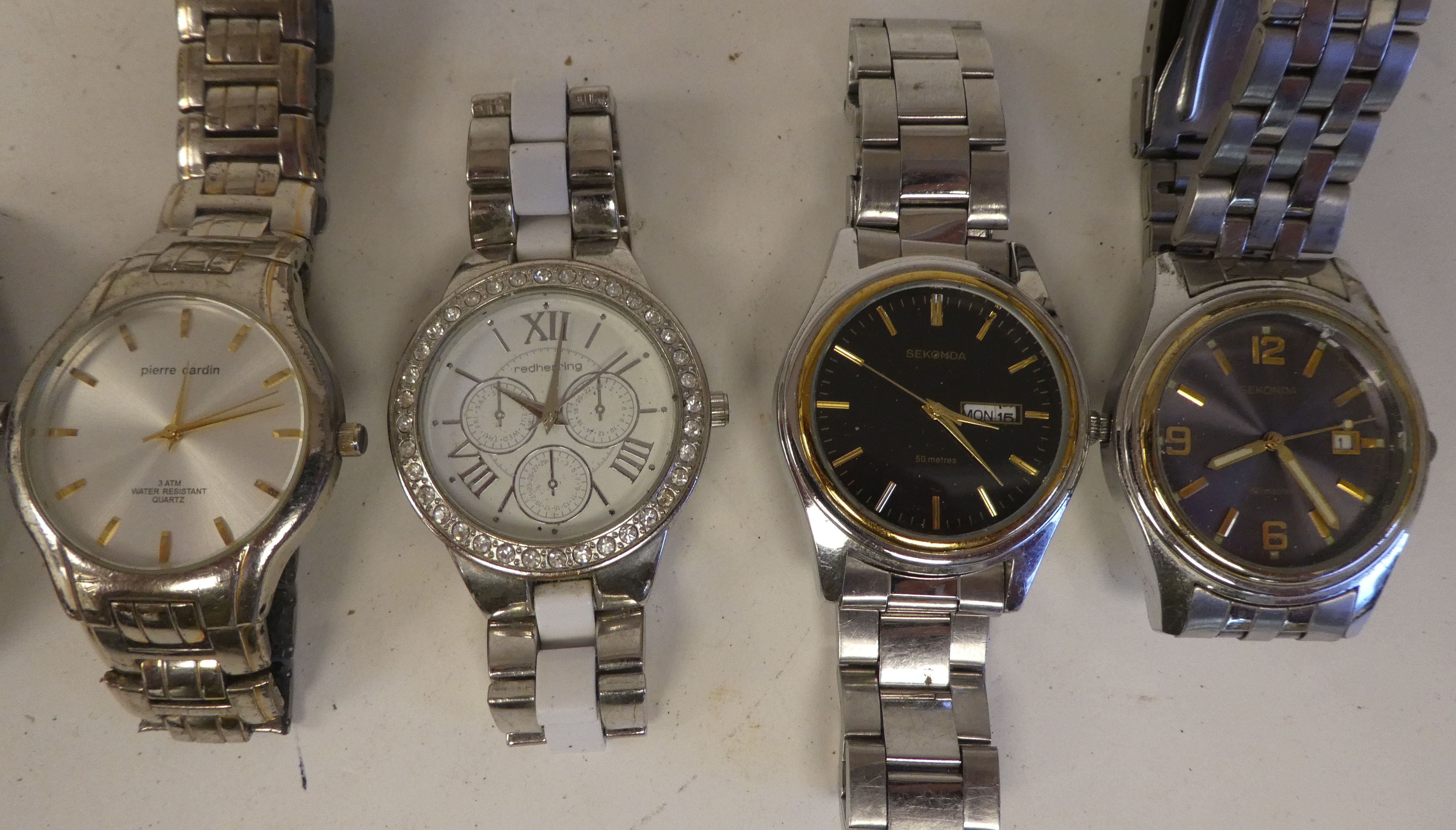 Variously cased and strapped wristwatches - Image 5 of 47