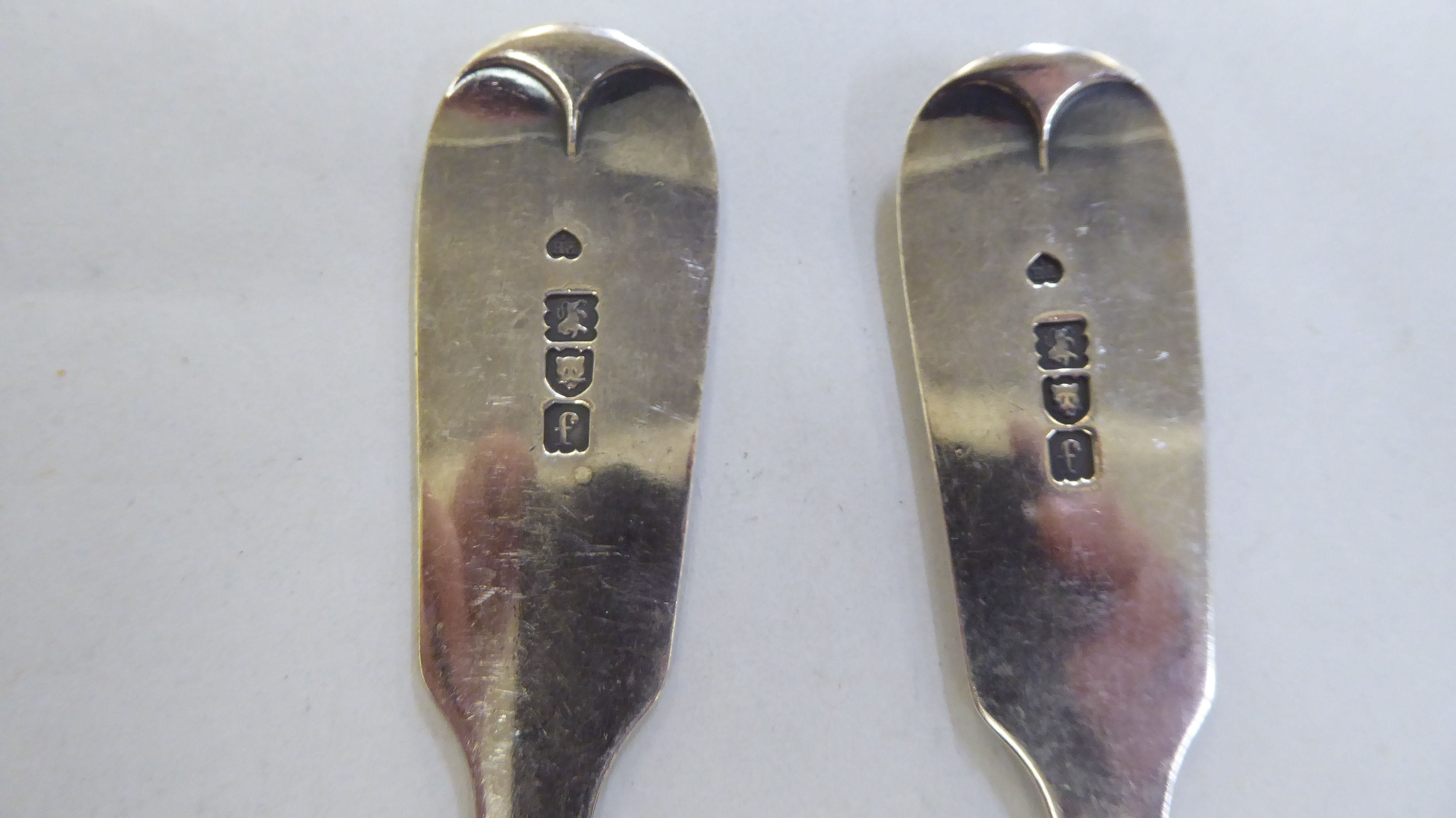 A set of four silver fiddle pattern tablespoons  London 1901 - Image 4 of 4
