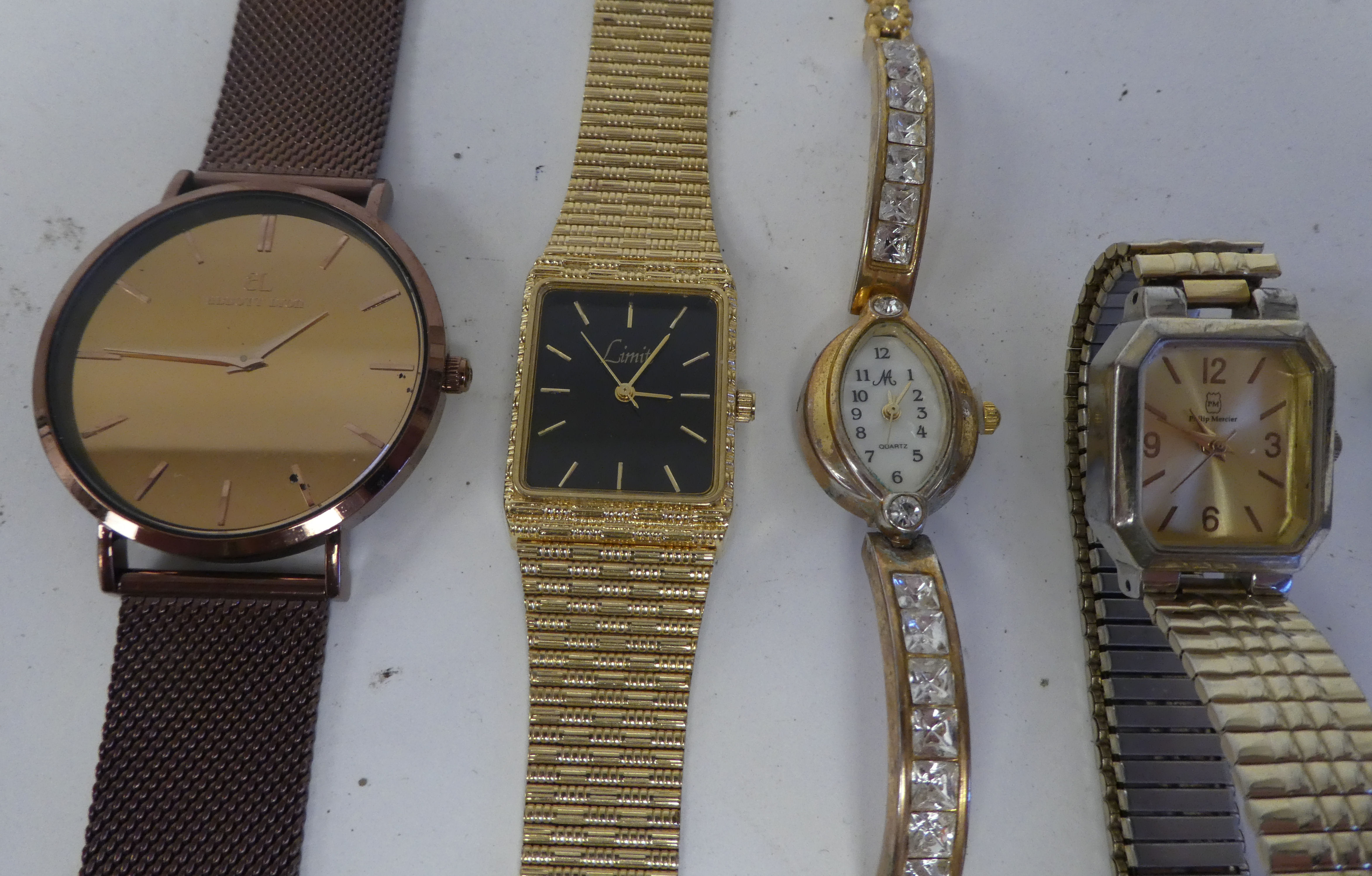 Variously cased and strapped wristwatches - Image 22 of 47