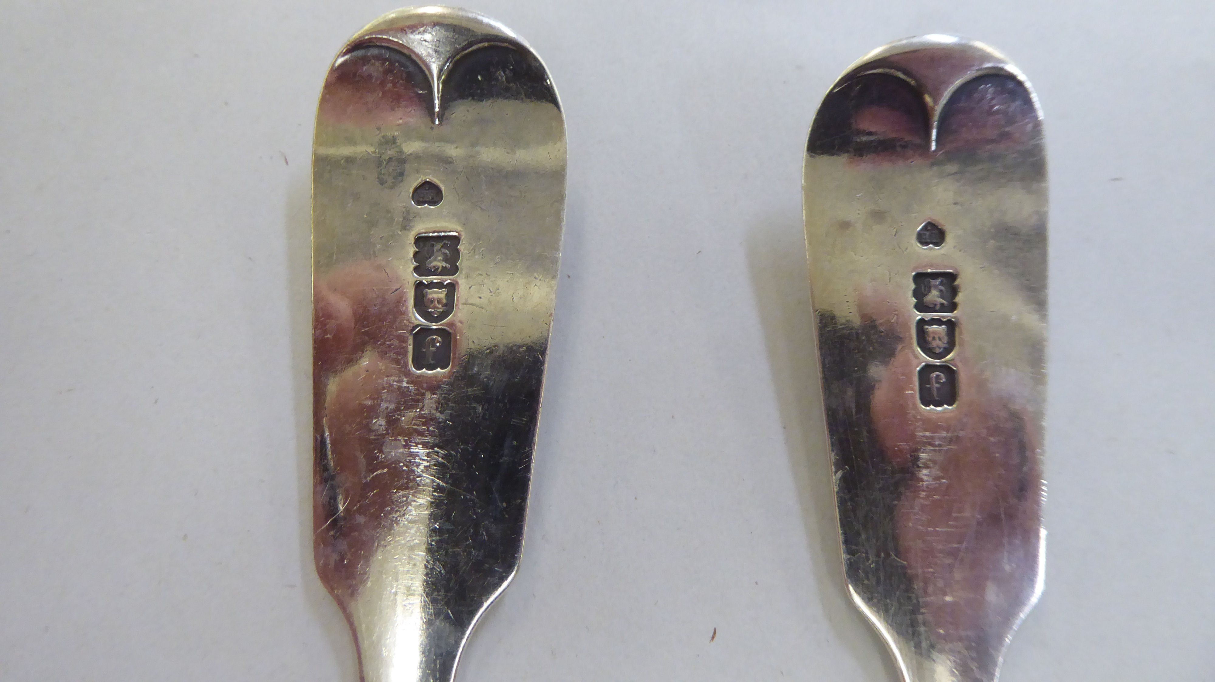 A set of four silver fiddle pattern tablespoons  London 1901 - Image 3 of 4