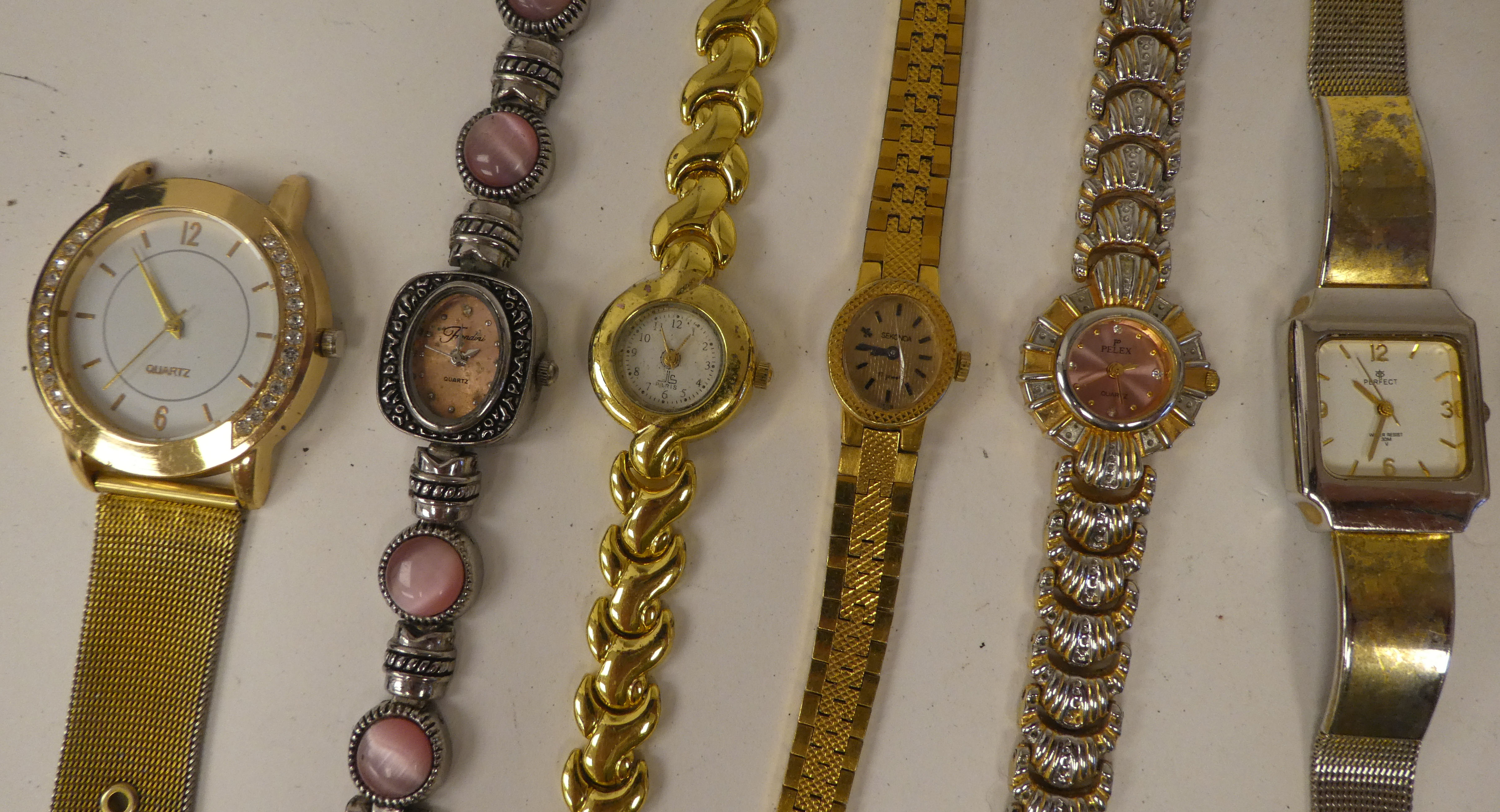 Variously cased and strapped ladies and gents wristwatches - Image 31 of 55