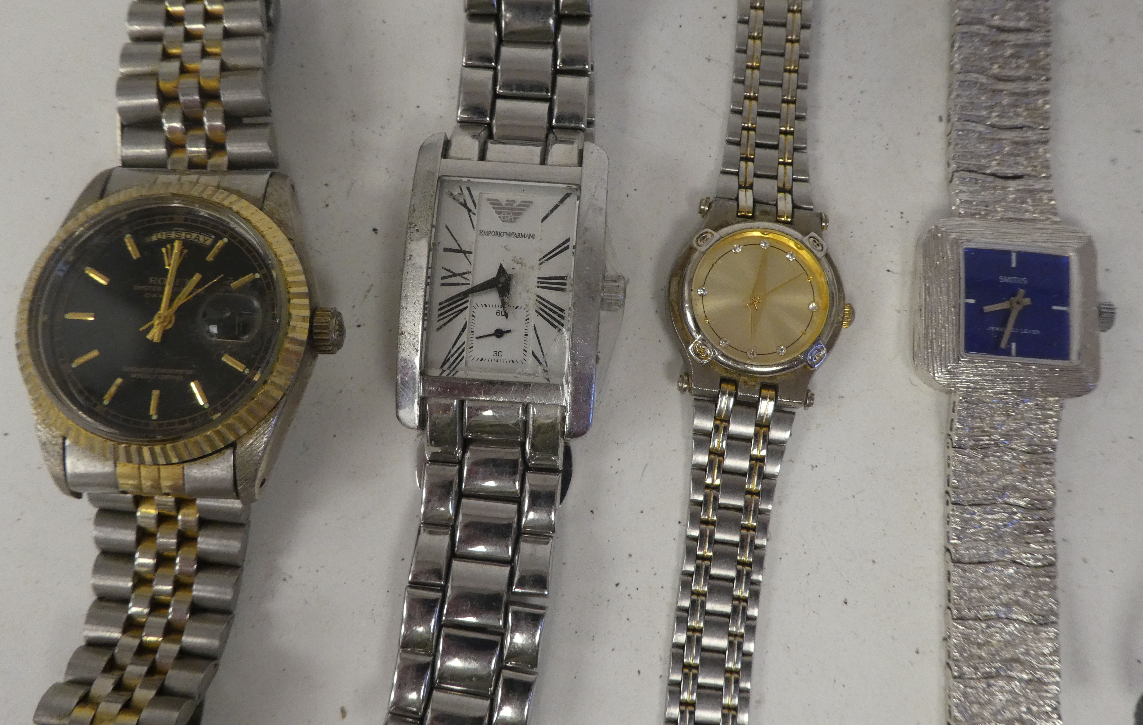 Variously cased and strapped ladies and gents wristwatches - Image 13 of 55