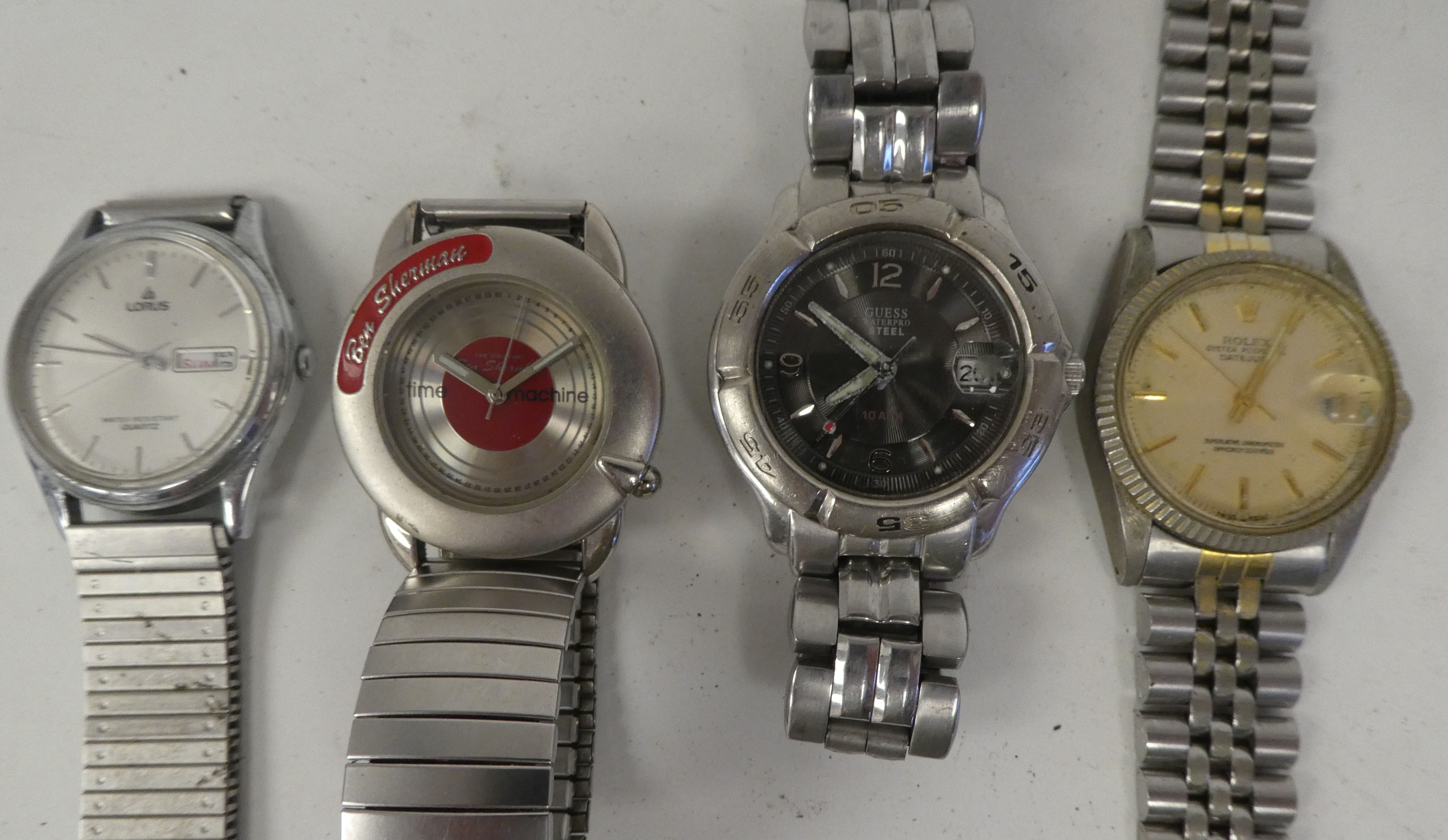 Variously cased and strapped ladies and gents wristwatches - Image 4 of 55