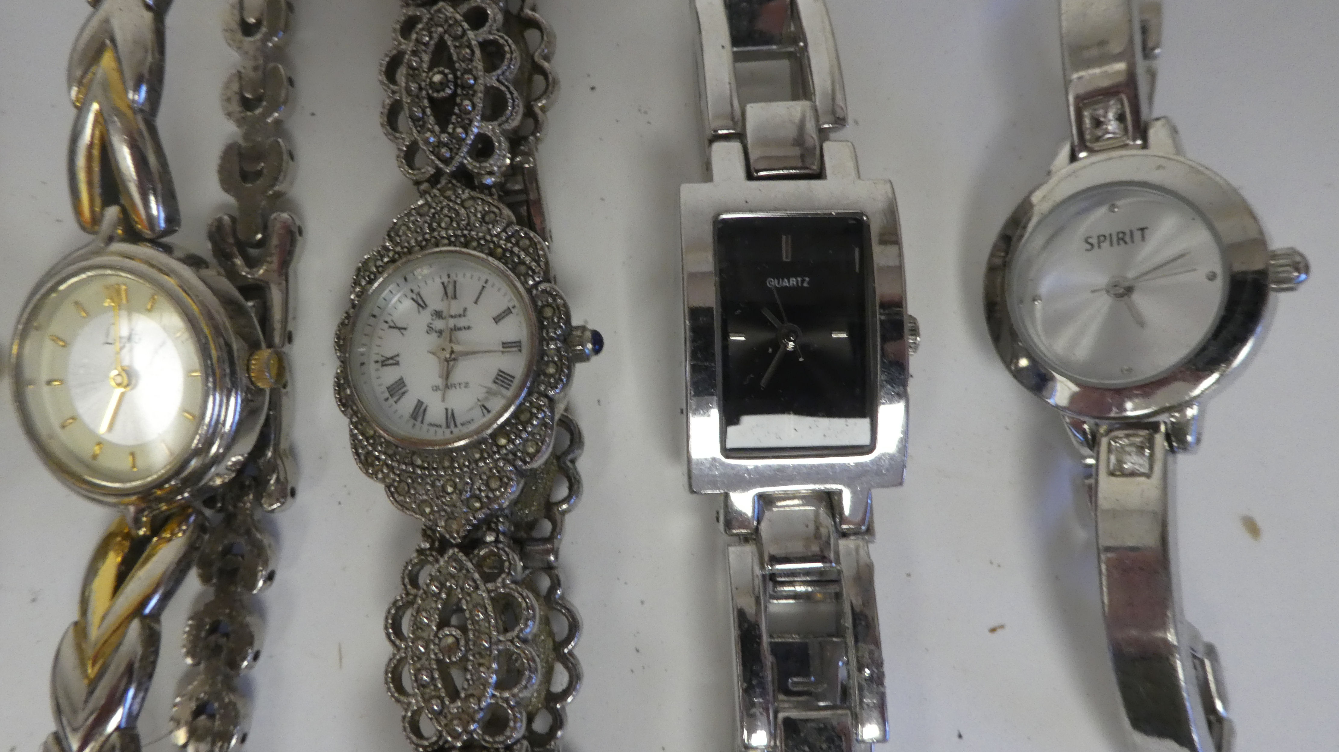 Variously cased and strapped wristwatches - Image 16 of 47