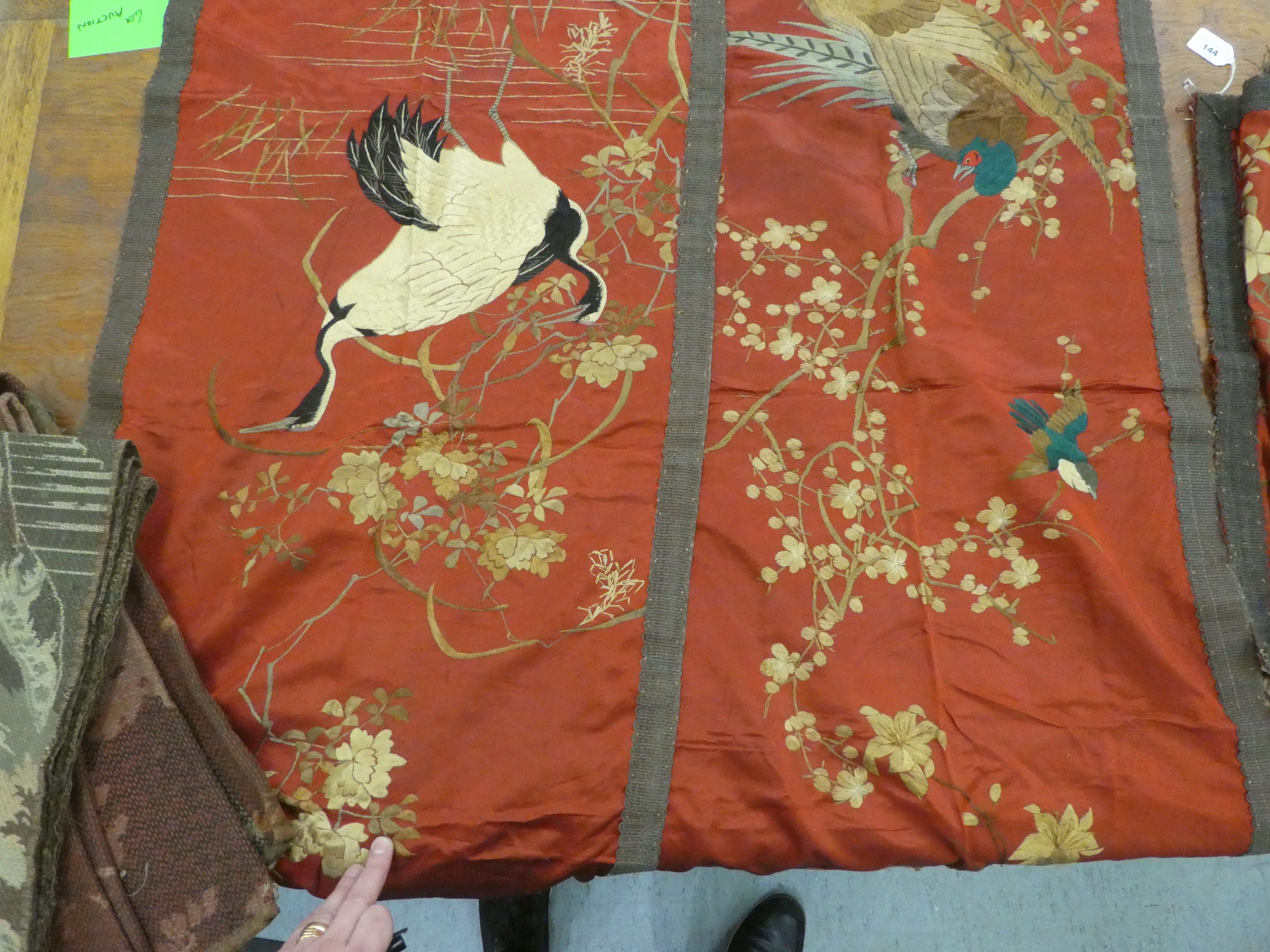 Textiles: to include a set of three early 20thC Chinese embroidered panels, depicting birds  45" x - Image 5 of 7