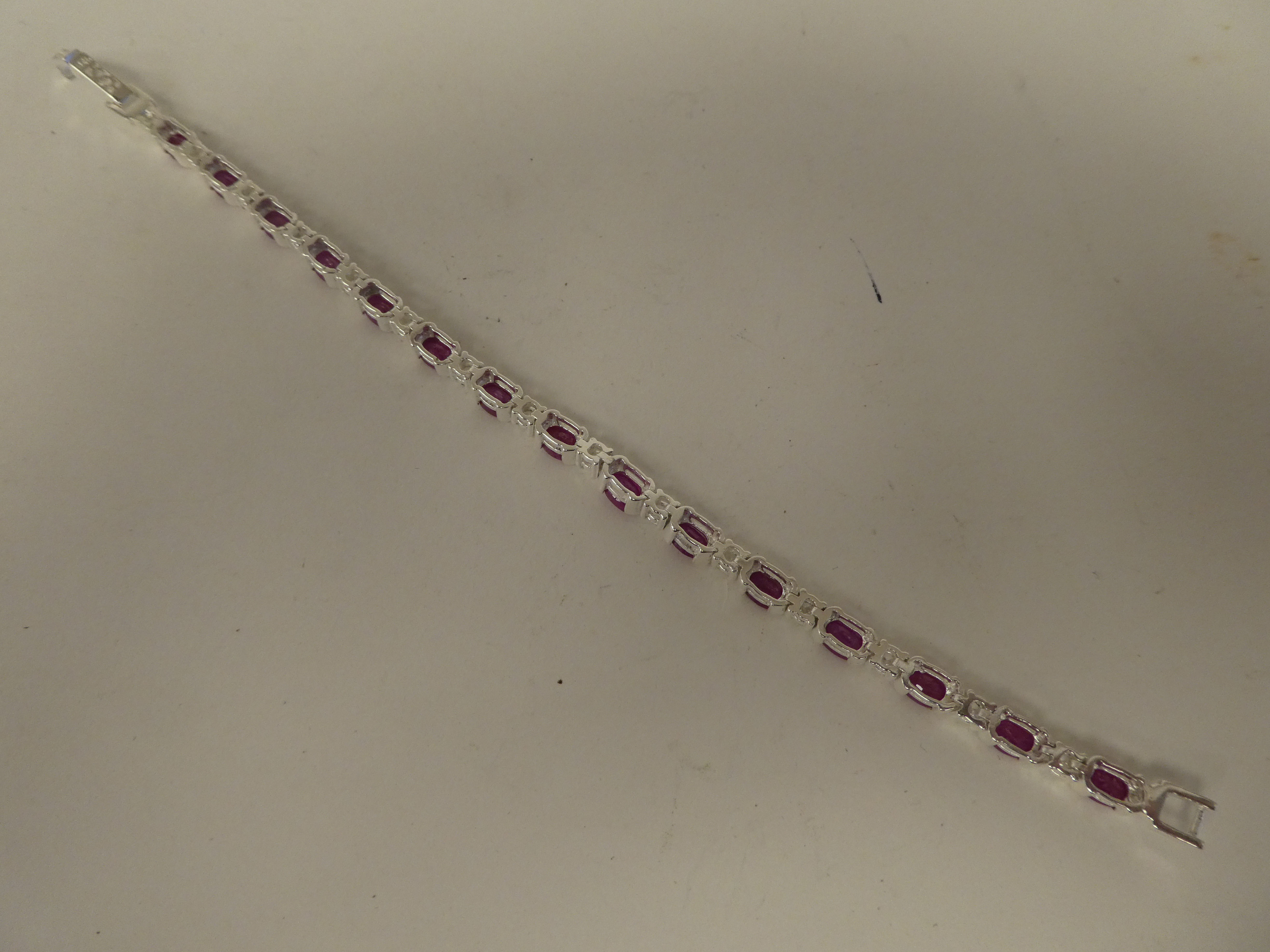 A white metal bracelet, set with cubic zirconia and rubies - Image 3 of 3