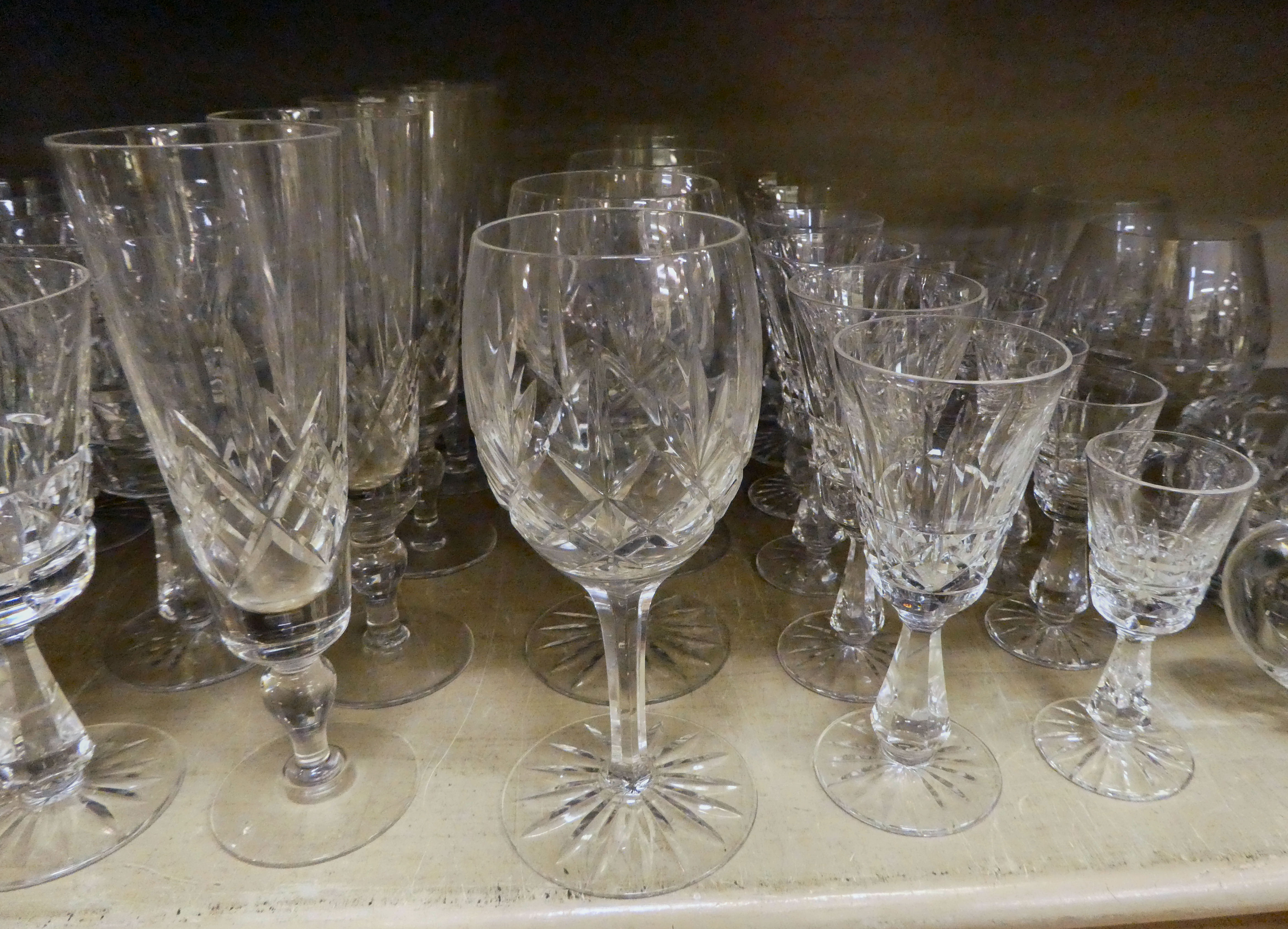 Glassware: to include Thomas Webb crystal pedestal wines - Image 3 of 4
