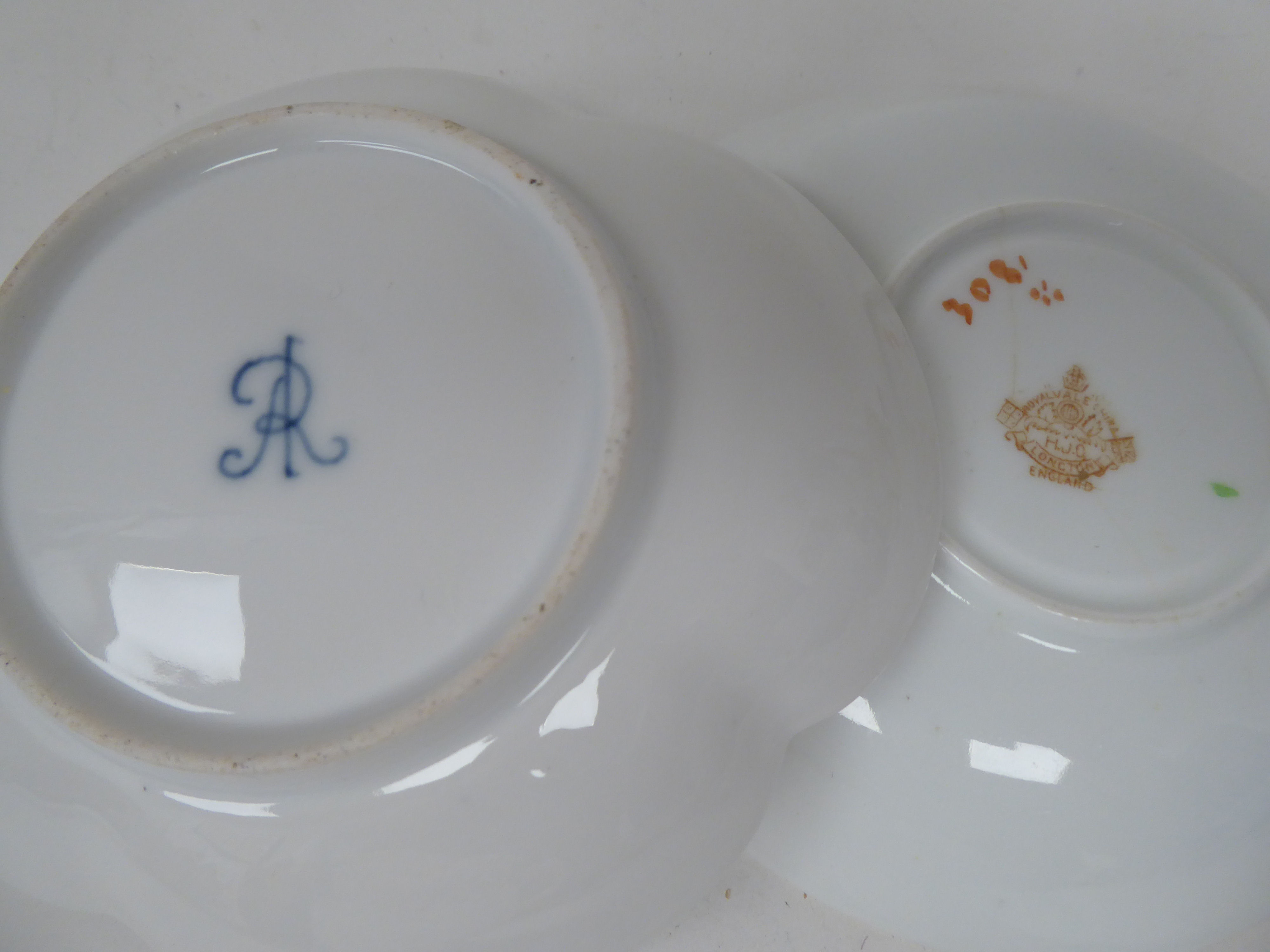 Eleven individual china cabinet cups and saucers: to include examples by Royal Worcester and - Image 9 of 10