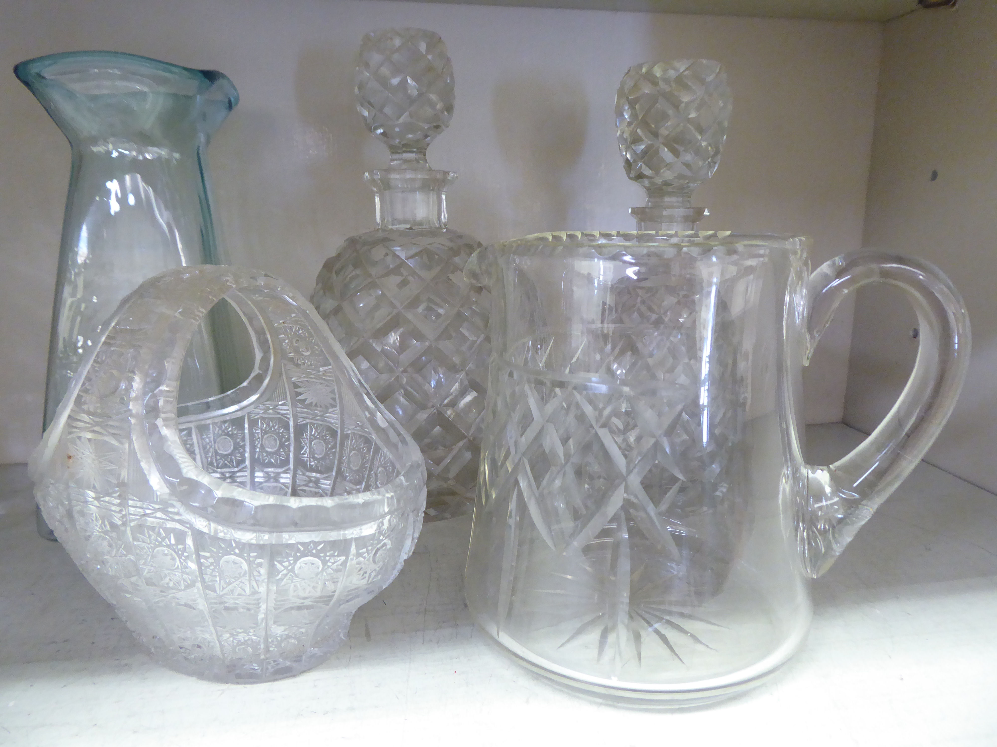 Coloured and clear glassware: to include two bulbous cut glass decanters with stoppers; and a set of - Image 7 of 8