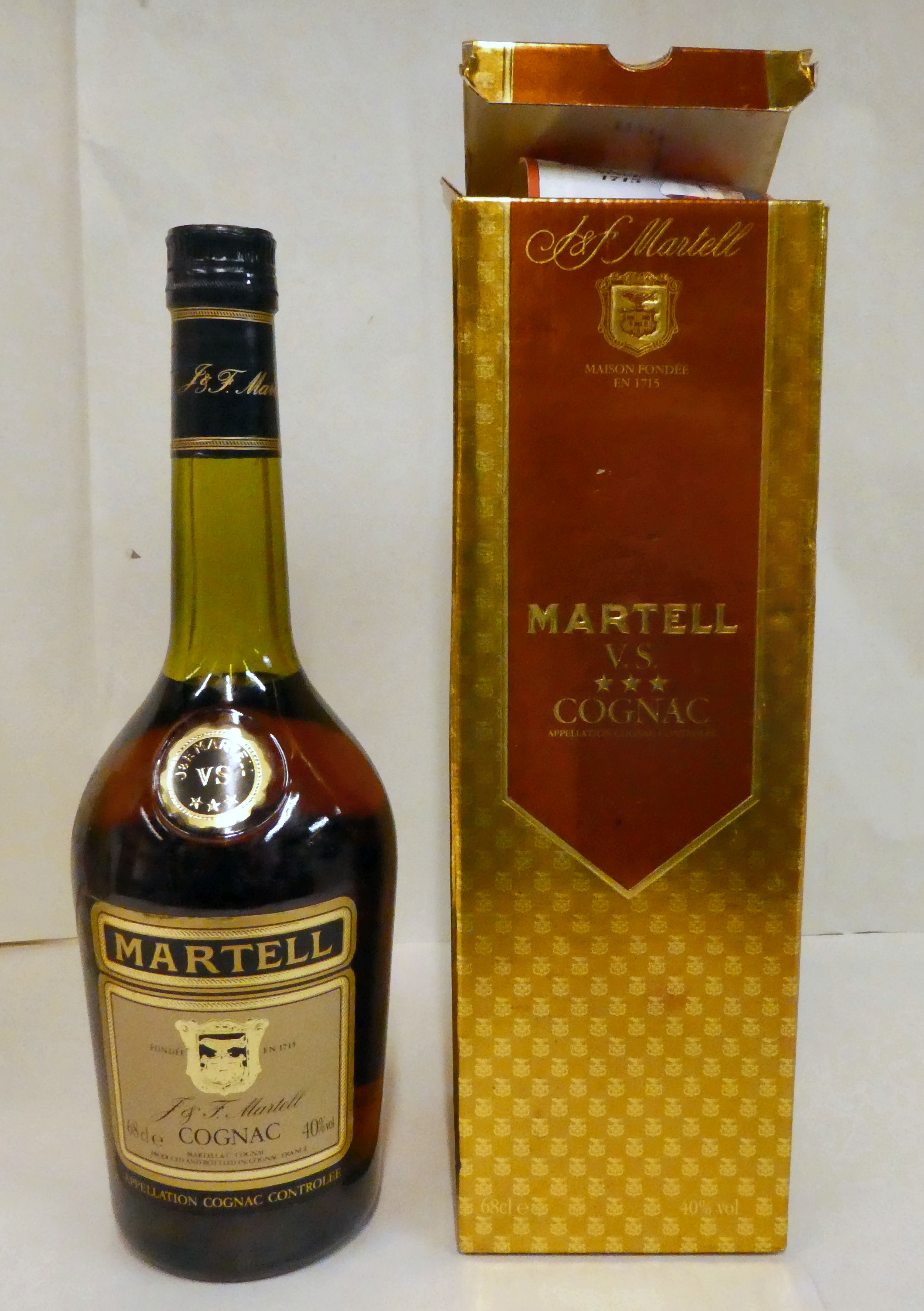 Alcohol, viz. a bottle of Martell Cognac; a bottle of Haig's Dimple; and a presentation decanter - Image 3 of 4