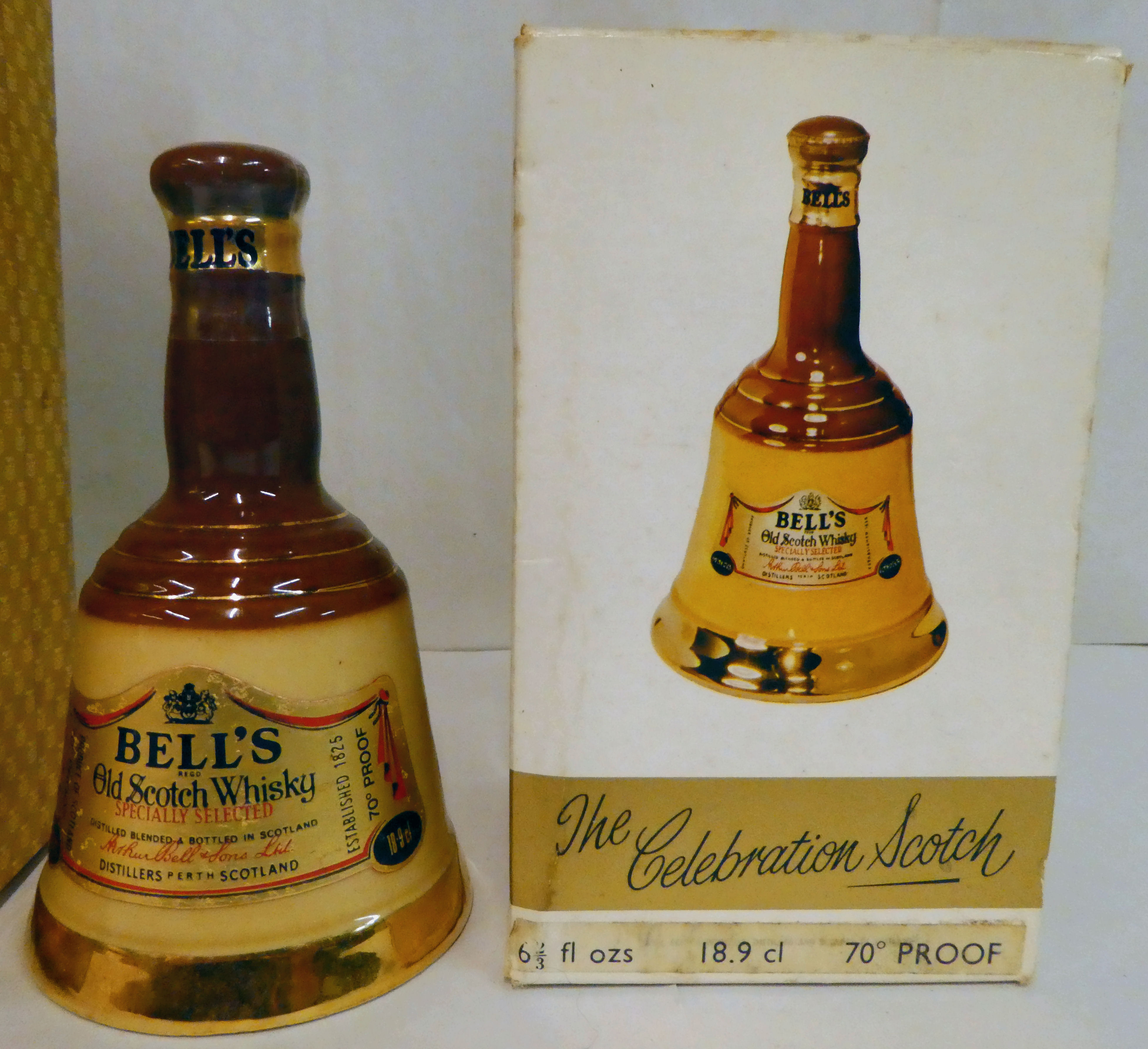 Alcohol, viz. a bottle of Martell Cognac; a bottle of Haig's Dimple; and a presentation decanter - Image 2 of 4