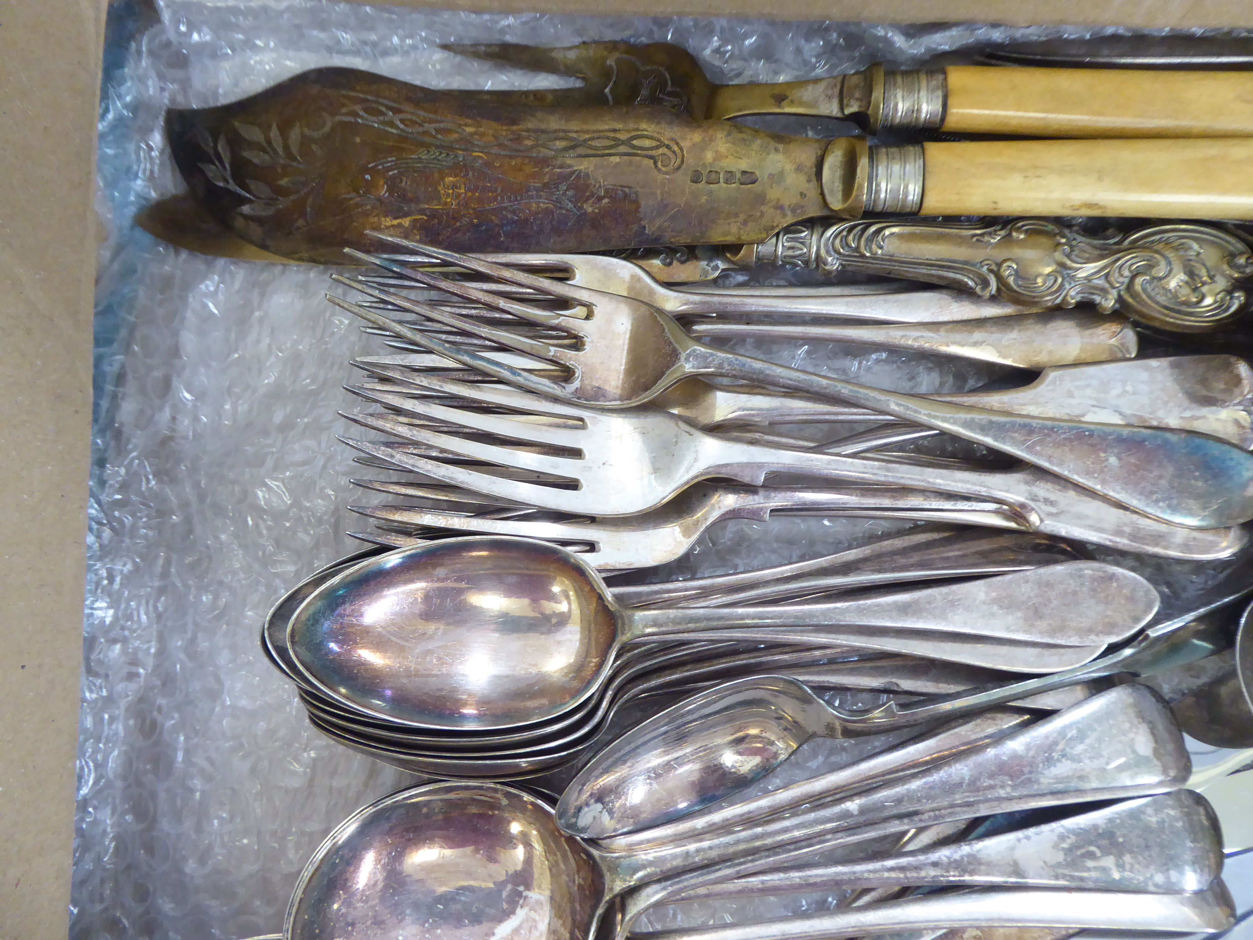 Variously patterned, mainly EPNS cutlery and flatware - Image 2 of 4