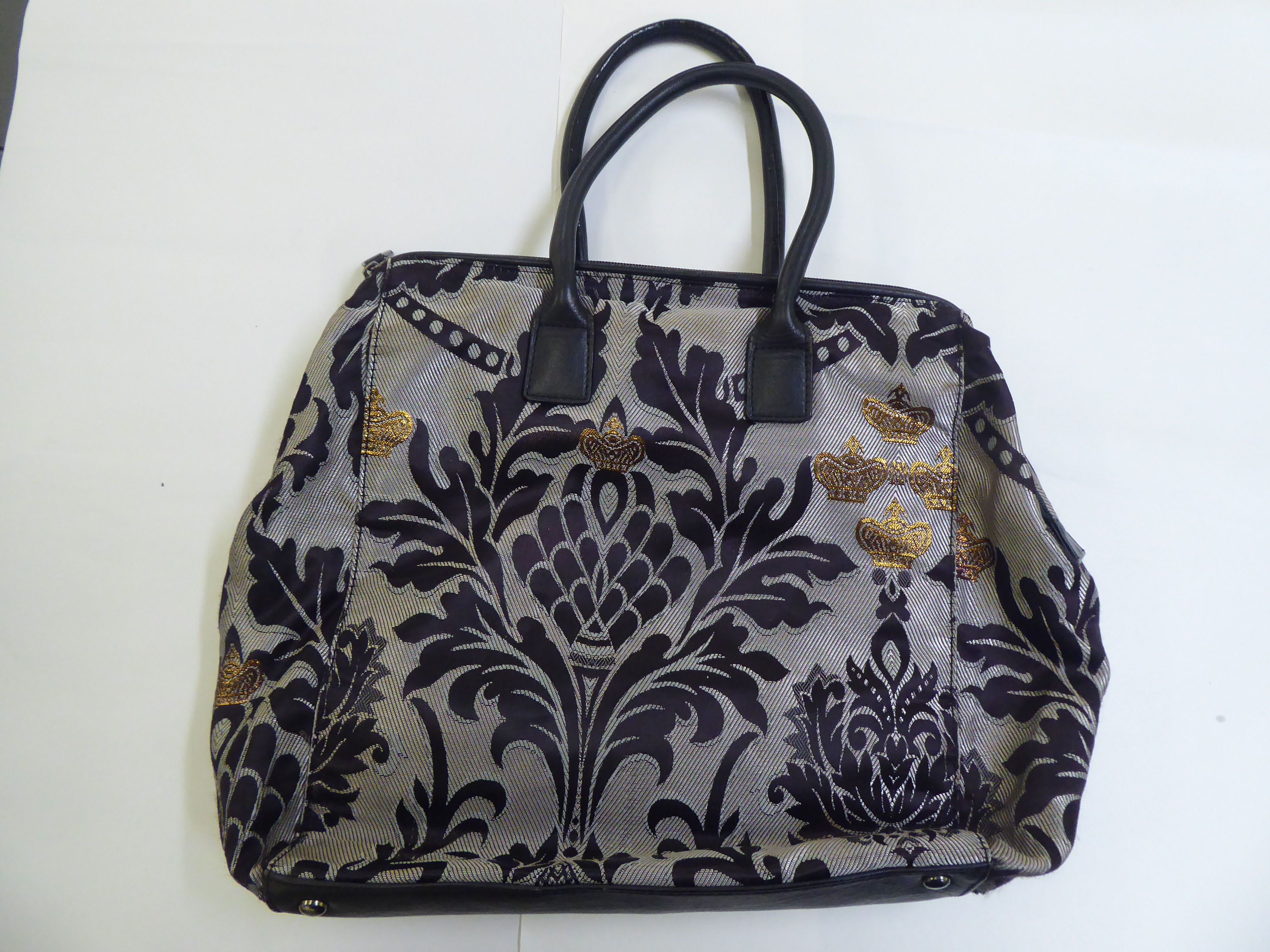 Three ladies handbags: to include a black and cream stitched leather Mercer & Madison example - Image 5 of 7