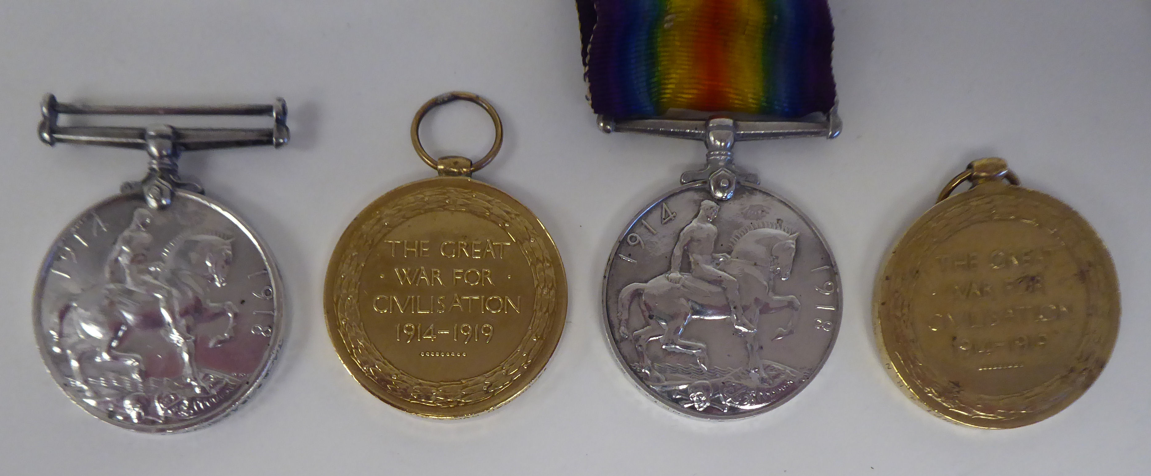 Silver collectables: to include two teaspoons; a flute moulded vesta case; and four Great War - Image 6 of 10