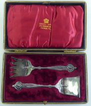 A two-piece silver Christening presentation set  London 1913  cased