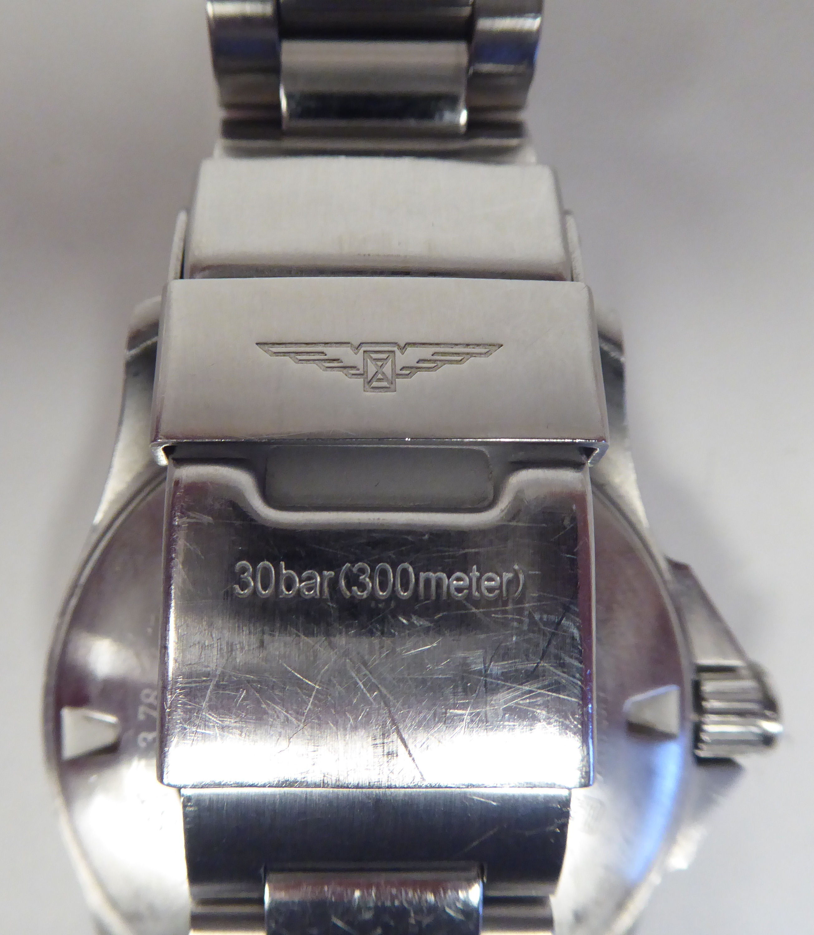 A Longines stainless steel bracelet wristwatch, the automatic movement with sweeping seconds, a date - Image 5 of 6