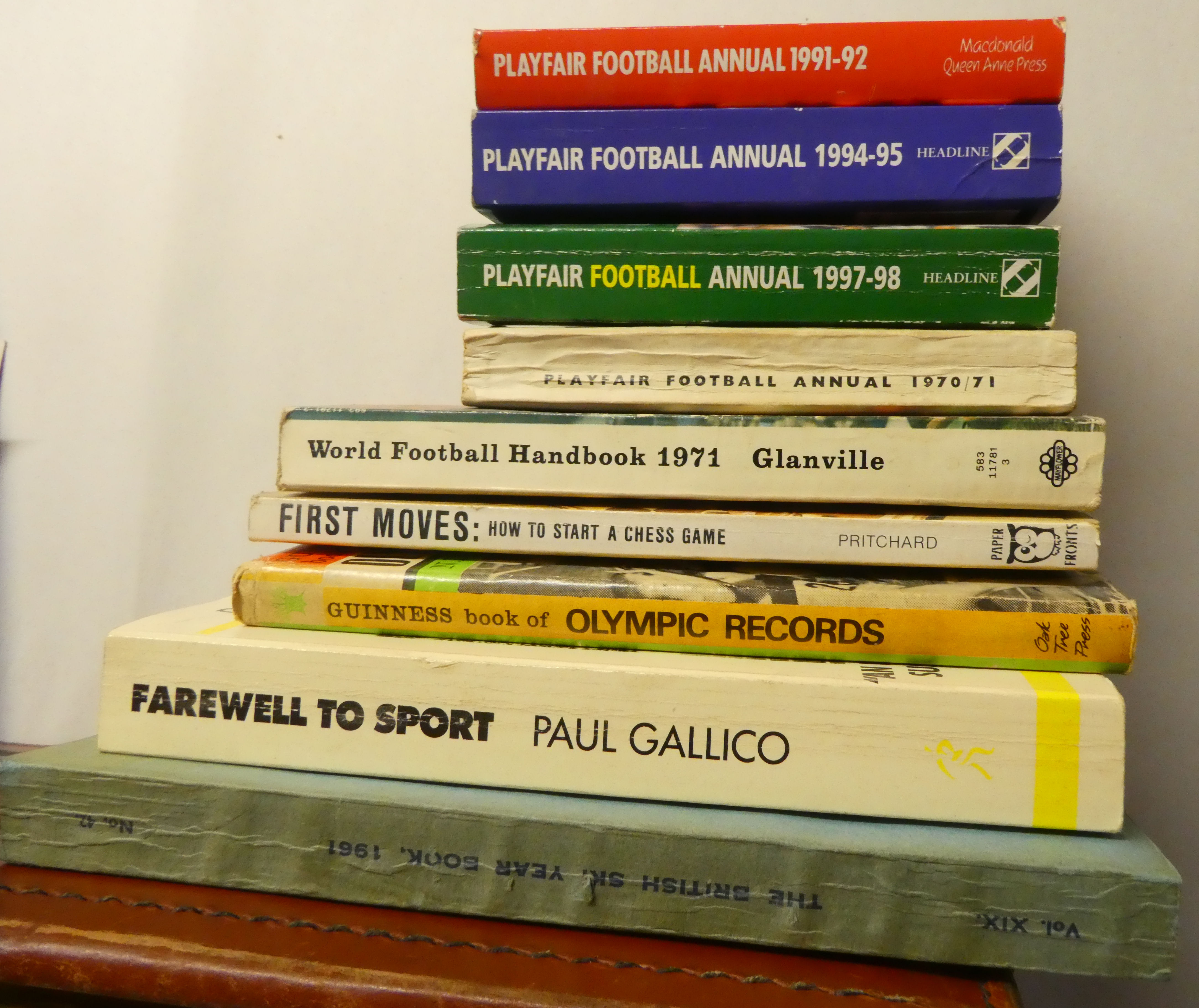 Philately, football and other sporting ephemera: to include 1960s gift books and annuals - Image 3 of 10