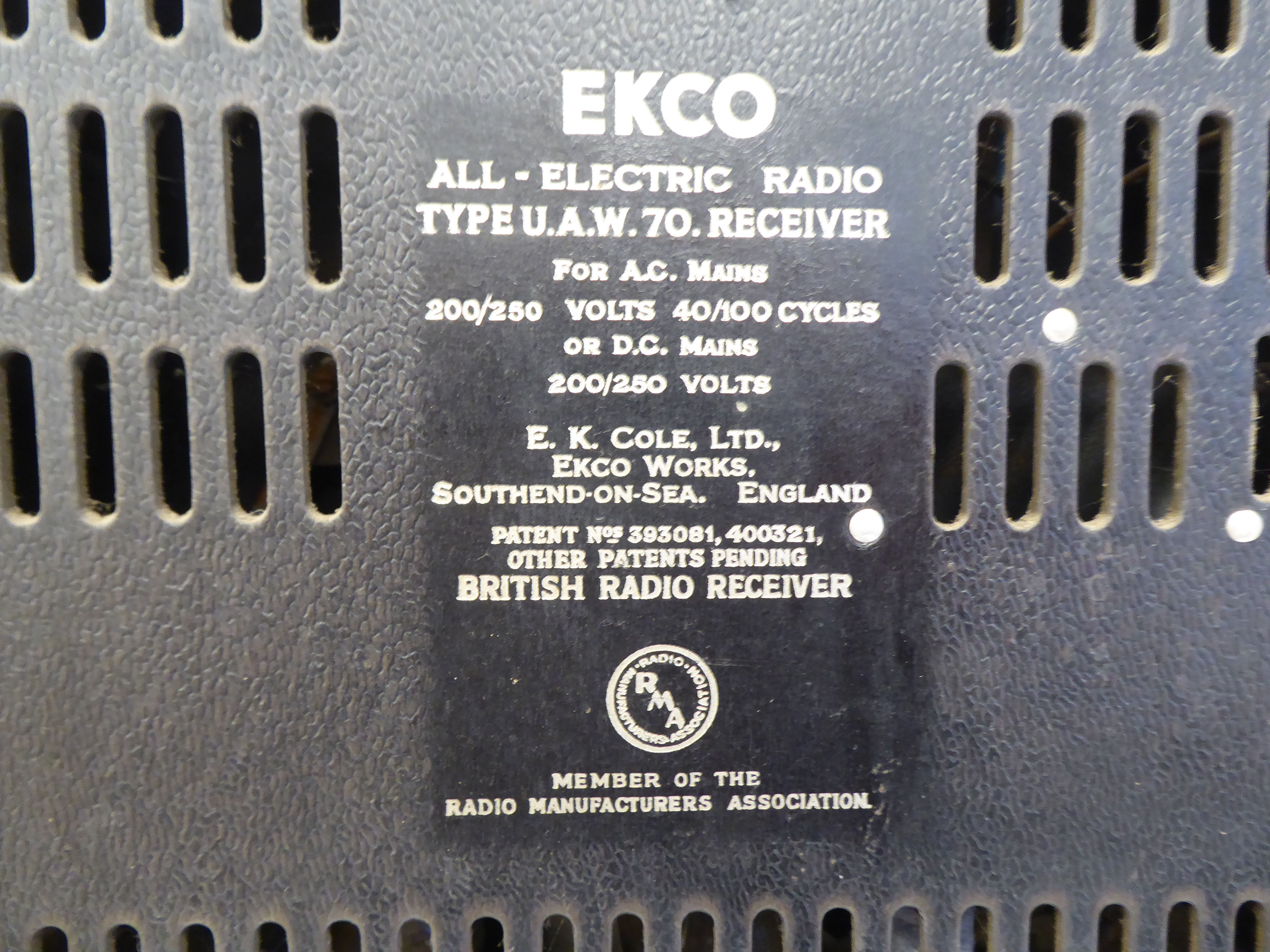 A vintage Ekco Type UAW70 All Electric, bakelite cased radio receiver with a printed dial  20"h - Image 4 of 5