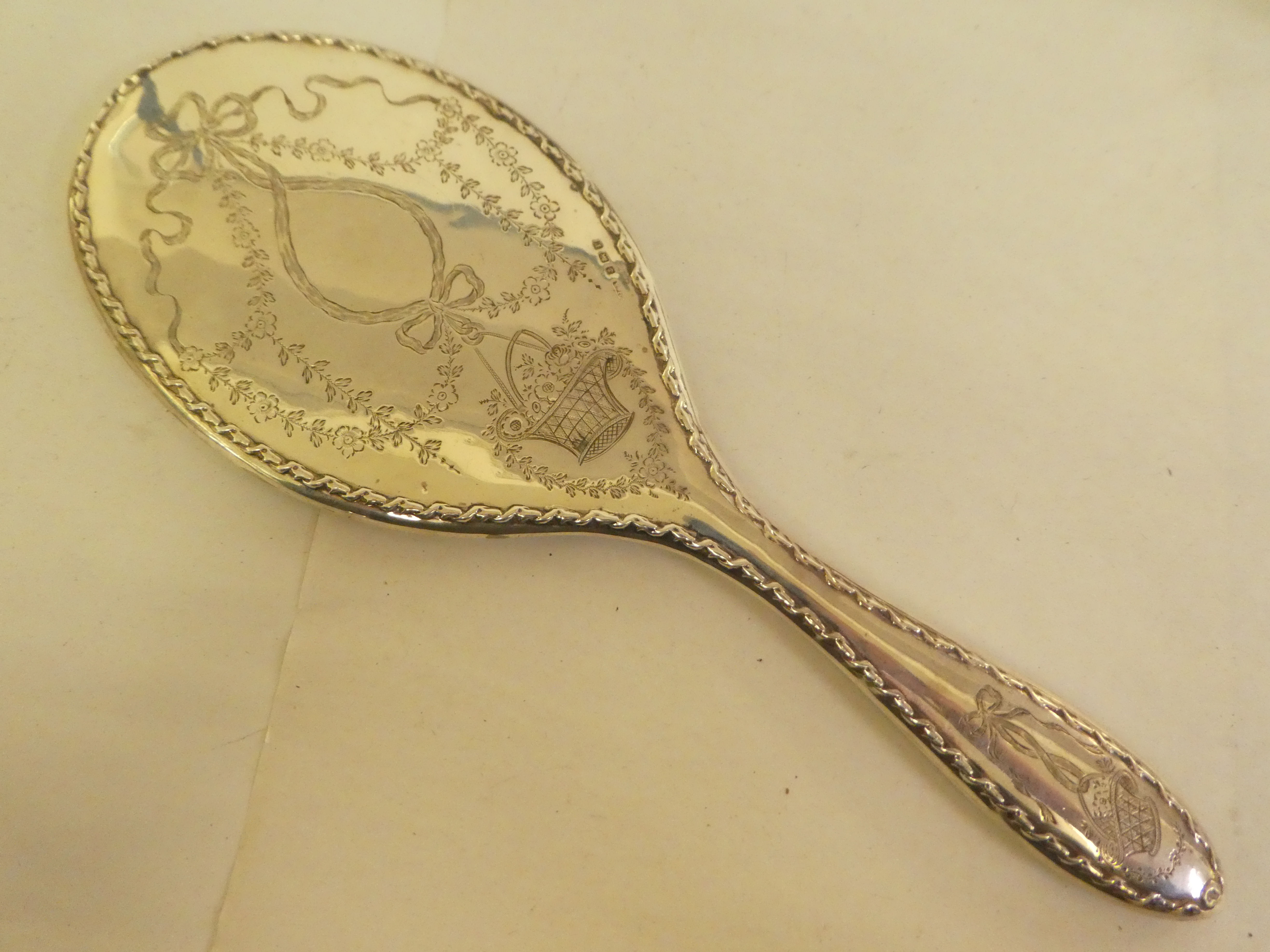 Silver collectables: to include an Art Nouveau silver crumb brush  London 1900 - Image 8 of 17