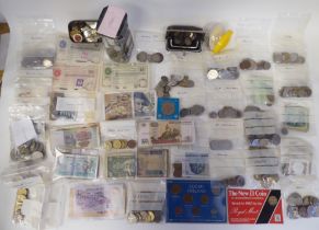 Uncollated coins and banknotes: to include British issues