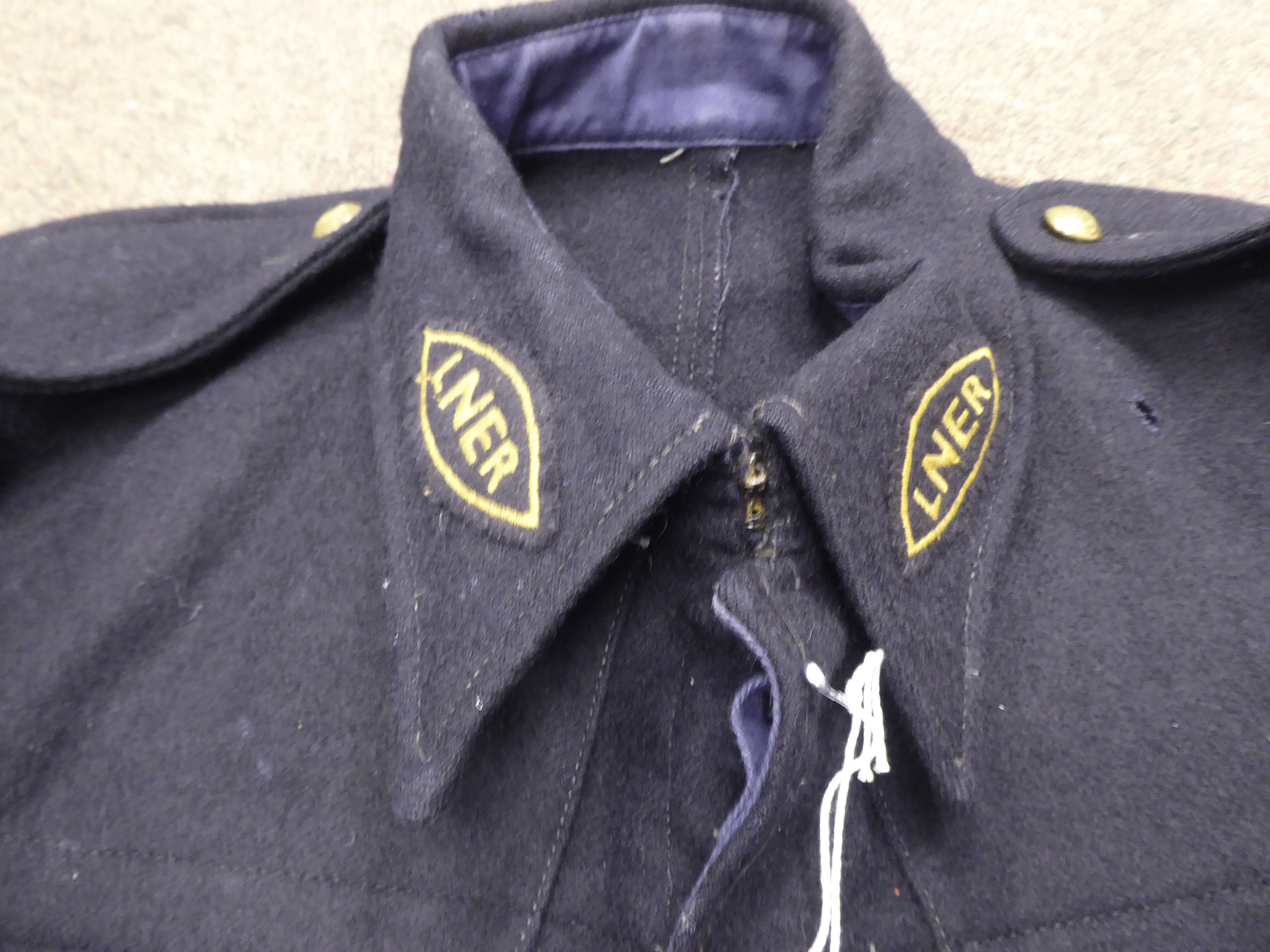 An LNER ARP Warden's black/blue worsted blouse (Please Note: this lot is subject to the statement - Image 2 of 5