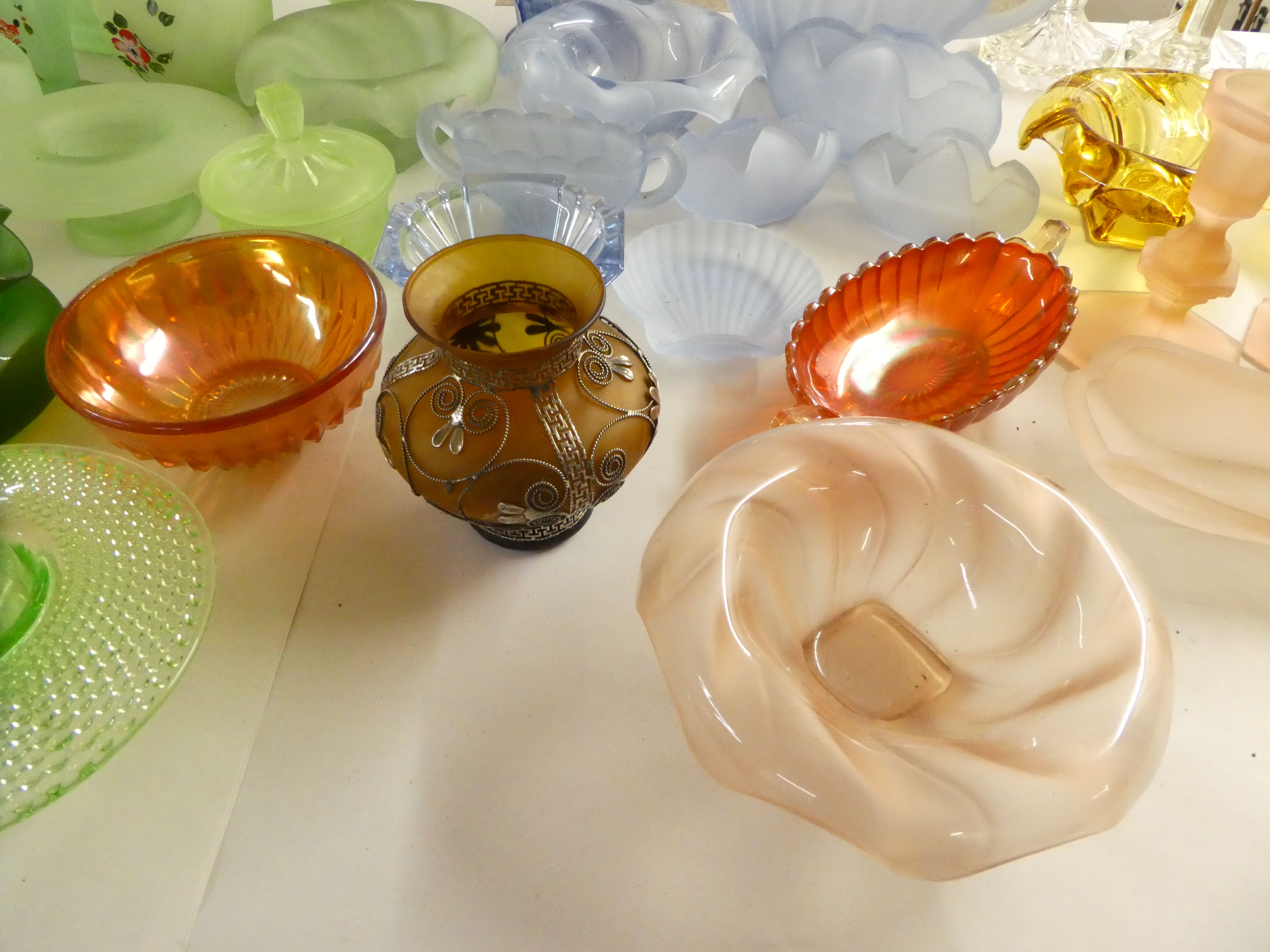 Ornamental glassware: to include candlesticks  5"h; and other functional coloured glass tableware - Image 5 of 7