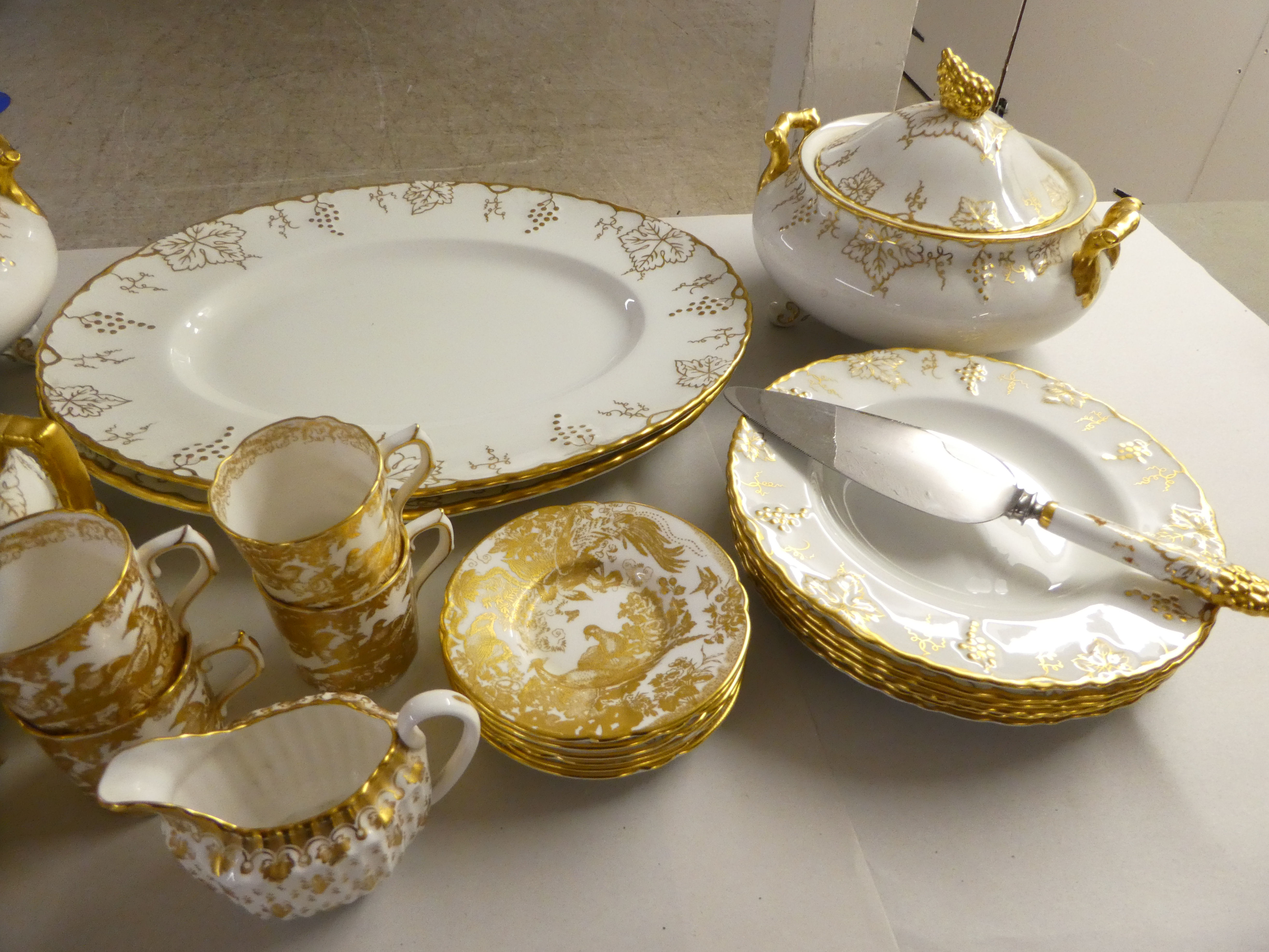 Two similar patterns of Royal Crown Derby china tea/dinnerware, highlighted with gilding - Image 2 of 4