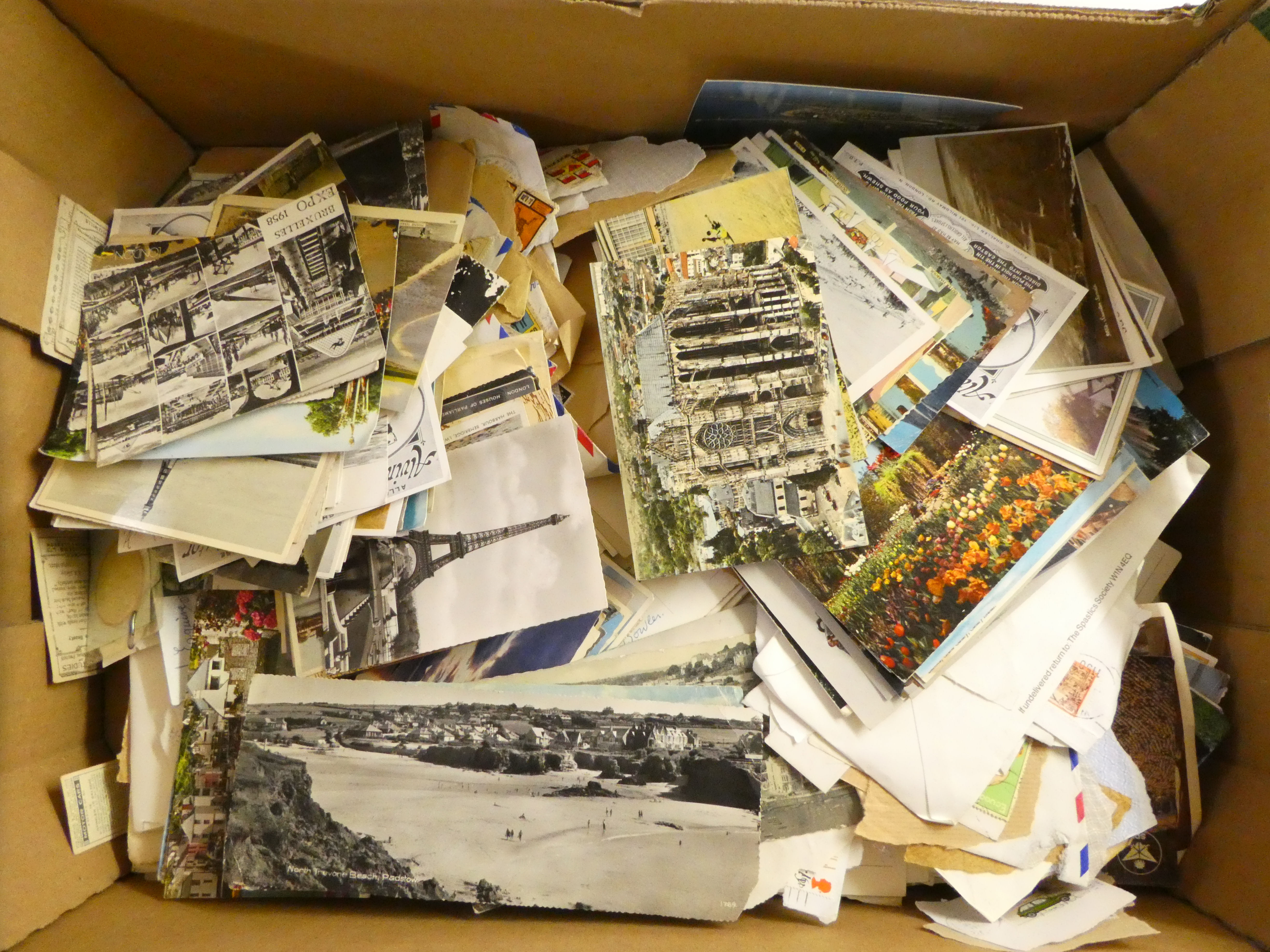 A miscellany of used and unused postage stamps, postcards and other themed collector's cards - Image 2 of 2