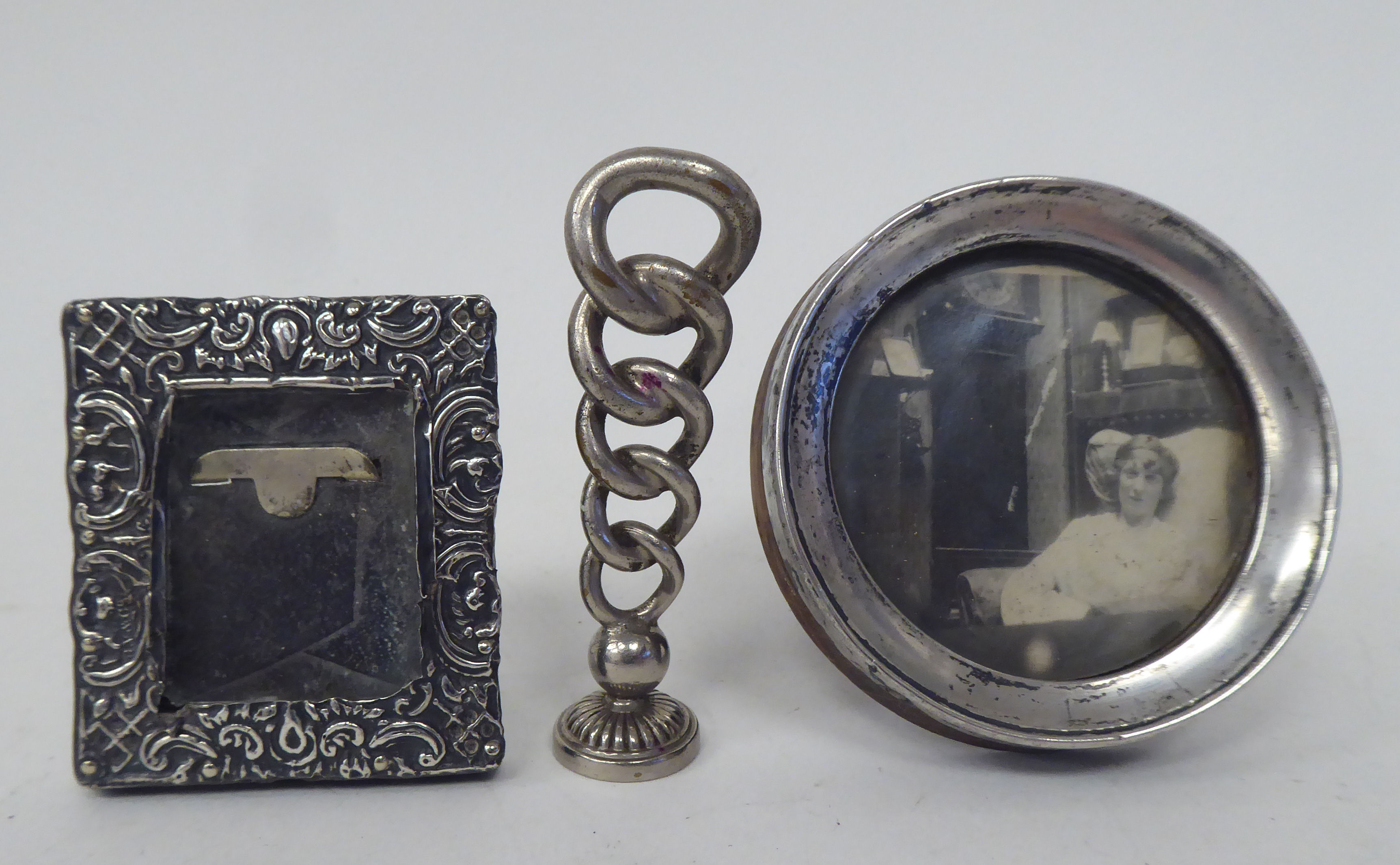 Small instruments, silver and other collectables: to include a pocket barometer; and brass key chain - Image 3 of 5