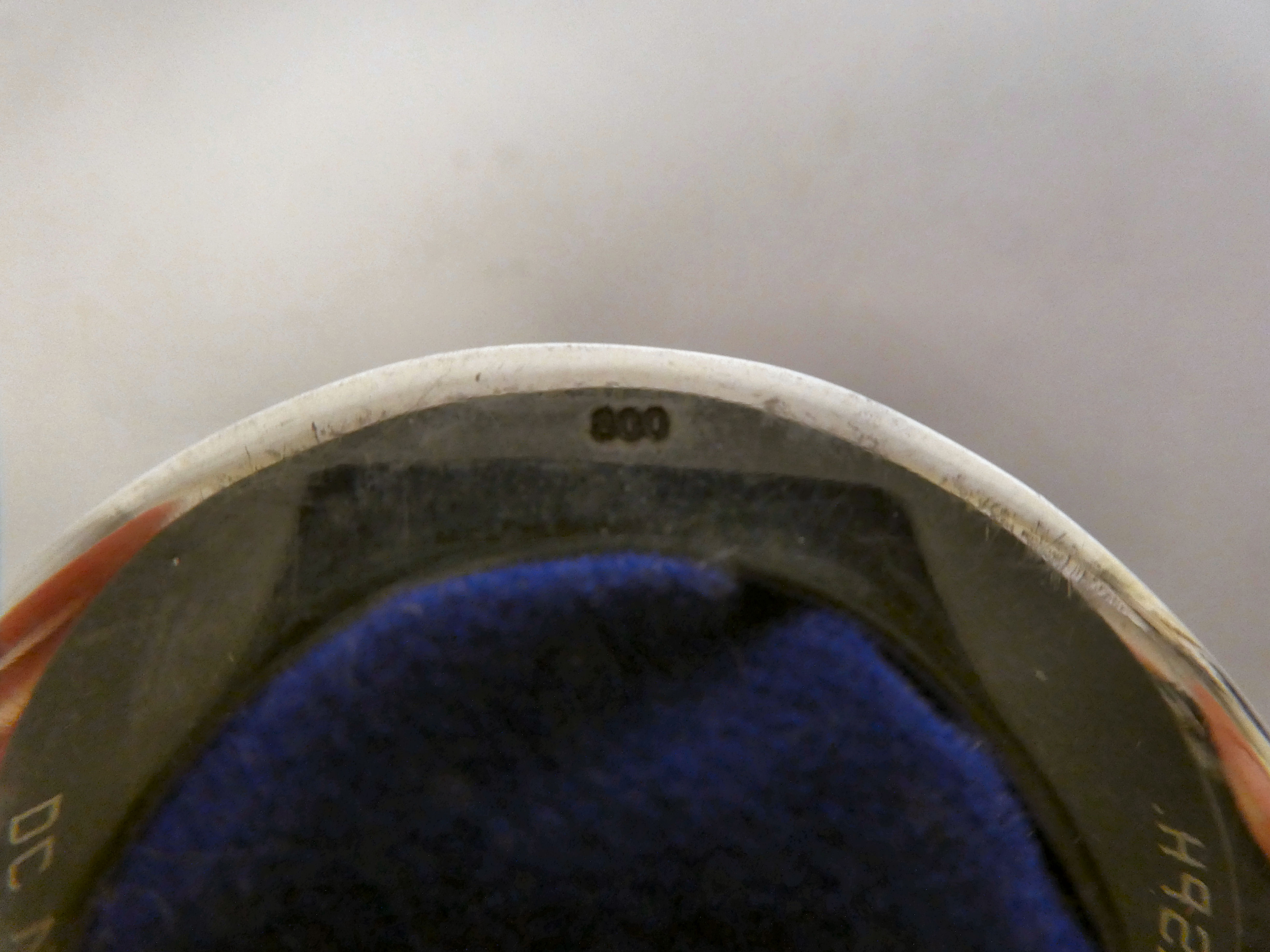 A white metal jockey's cap pin cushion  stamped 800 - Image 4 of 4