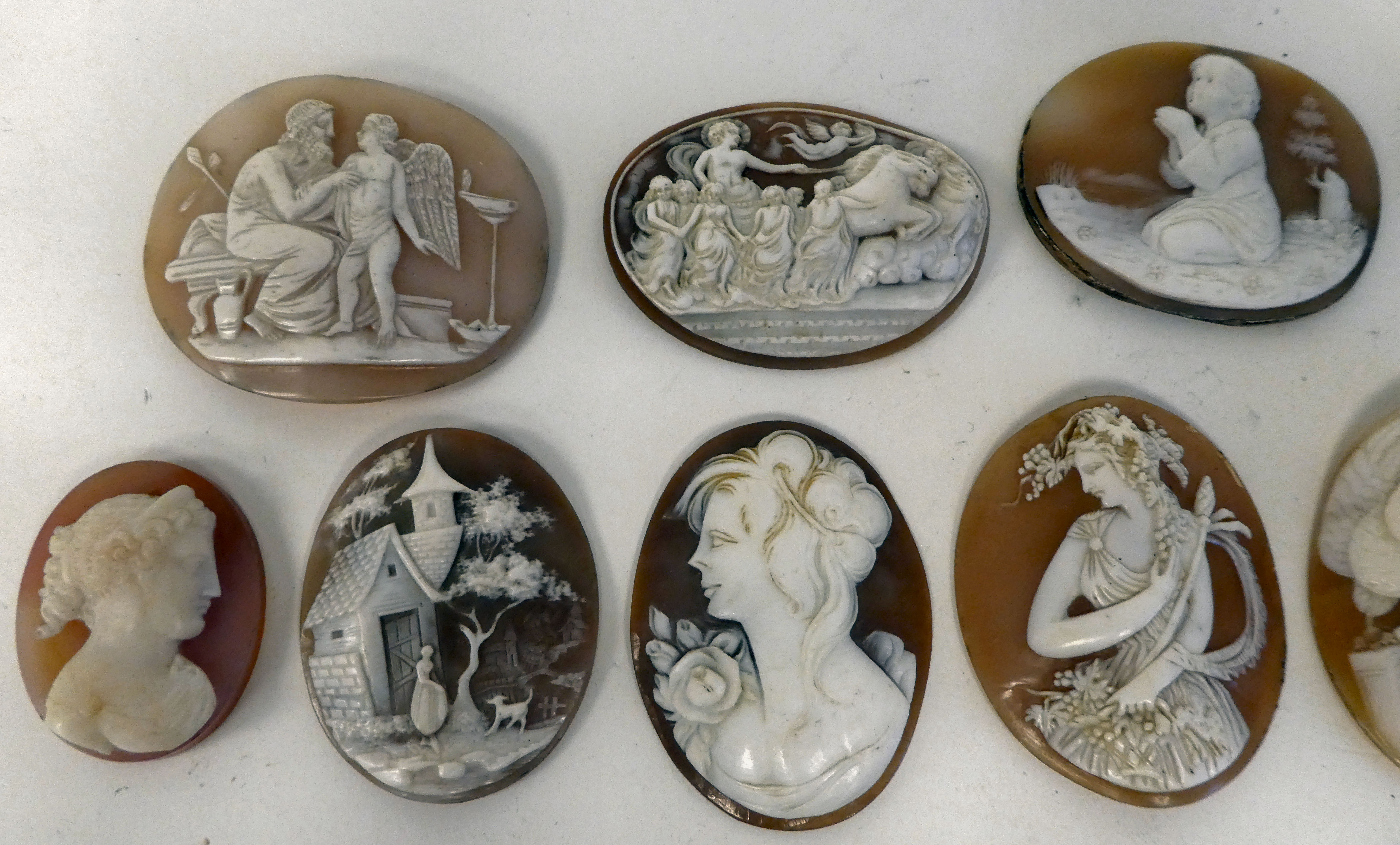 Unmounted cameos - Image 2 of 3