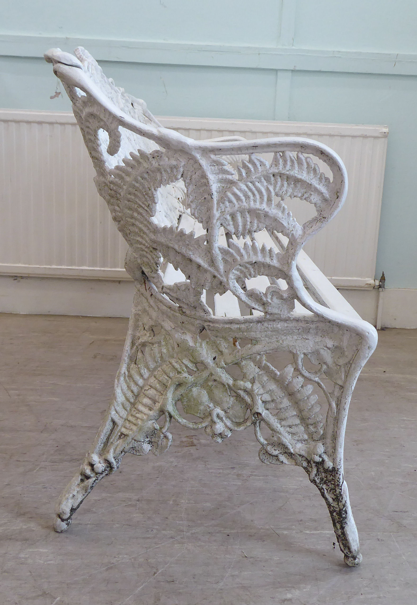 A modern Coalbrookdale style painted aluminium garden bench, raised on scrolled legs - Image 4 of 4
