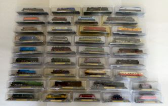 N gauge presentation scale model locomotives  boxed