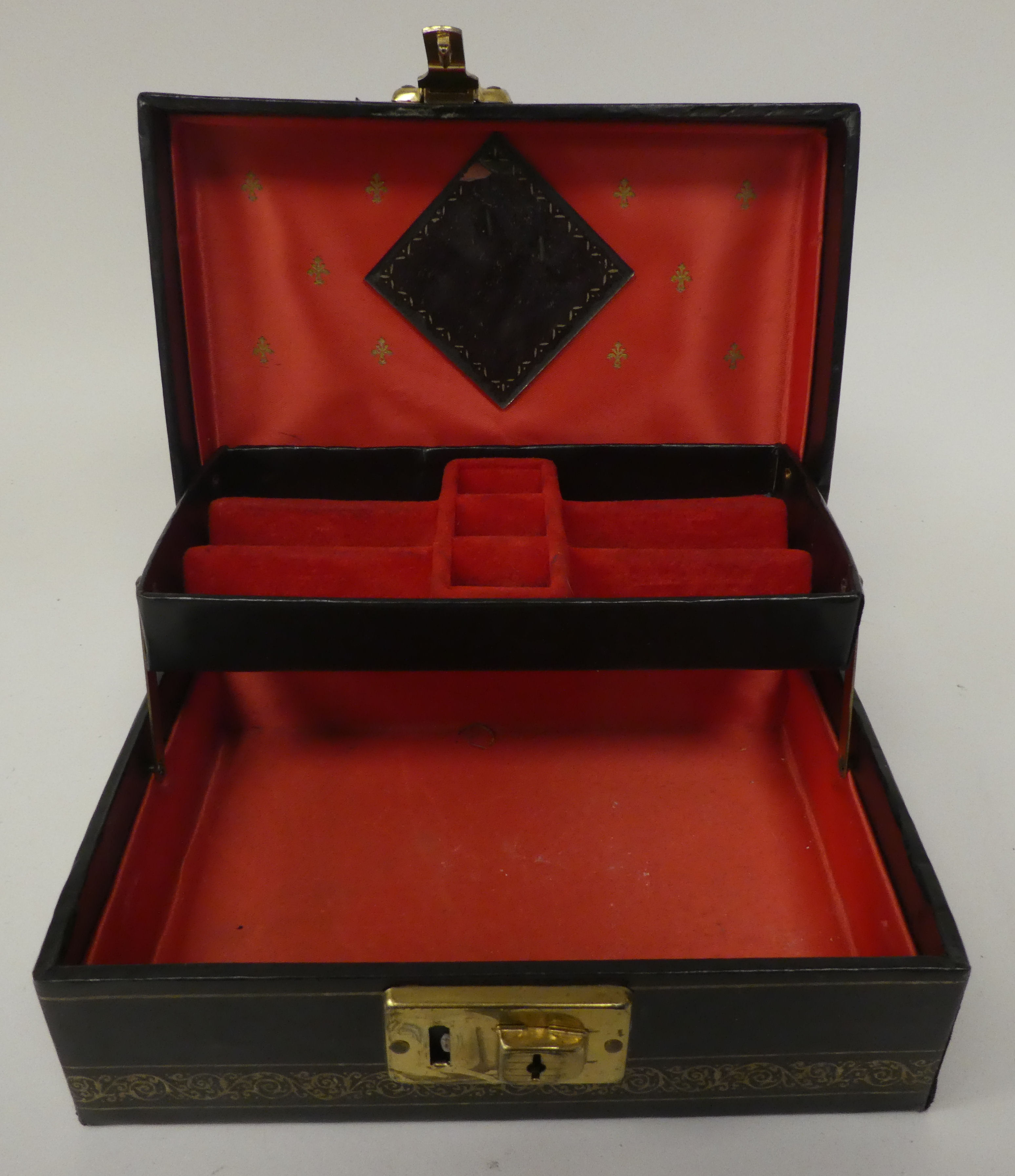 Three various jewellery boxes - Image 8 of 9