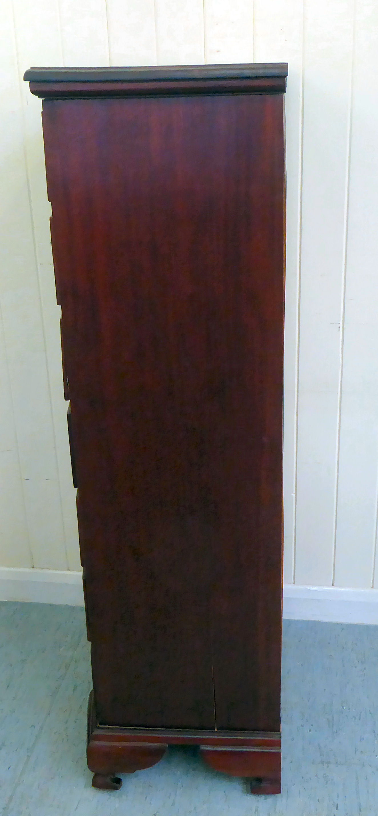 A modern mahogany bow front seven drawer tallboy, raised on bracket feet  47"h  20"w - Image 4 of 4