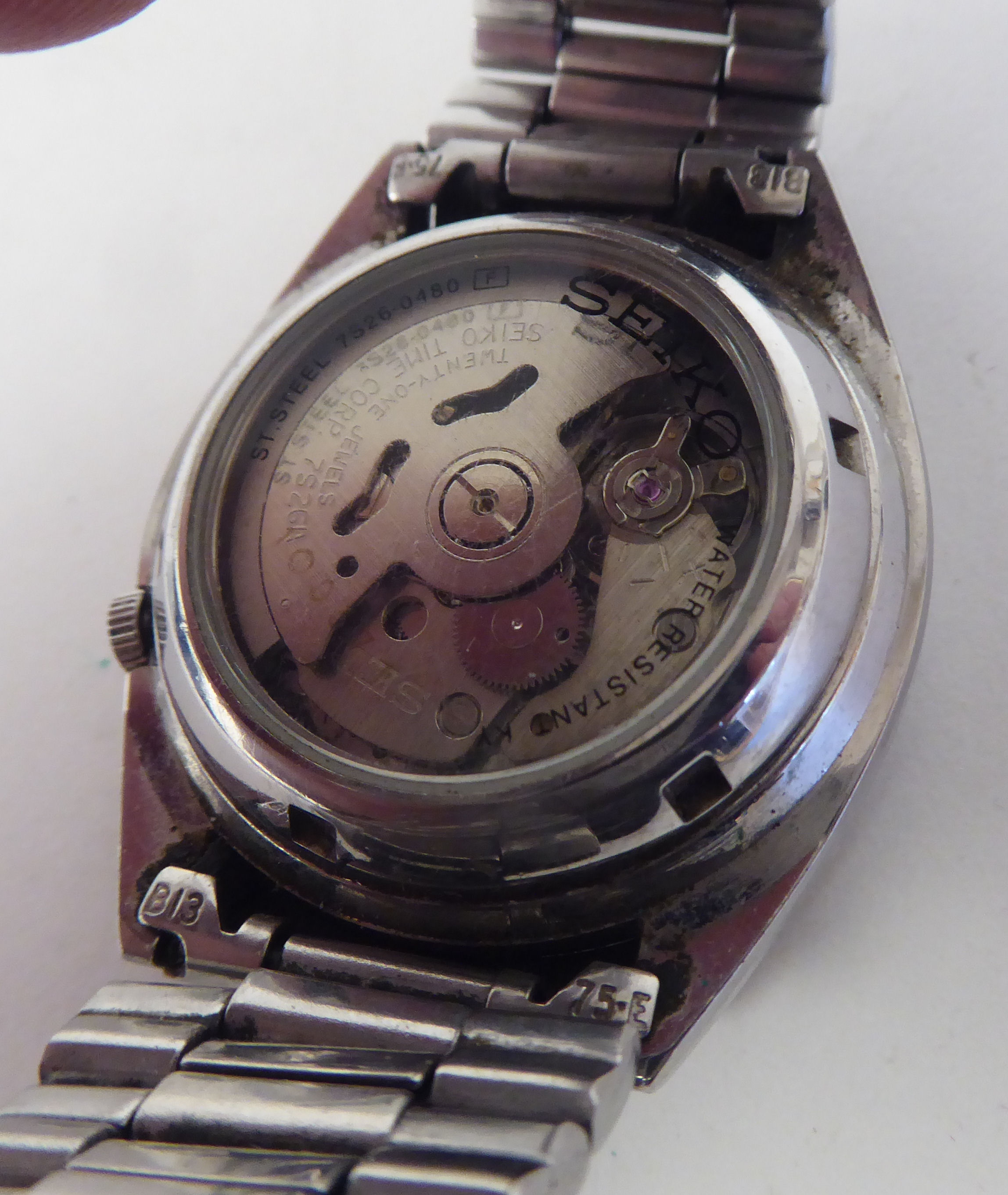 Three variously cased and strapped Seiko wristwatches - Image 7 of 7