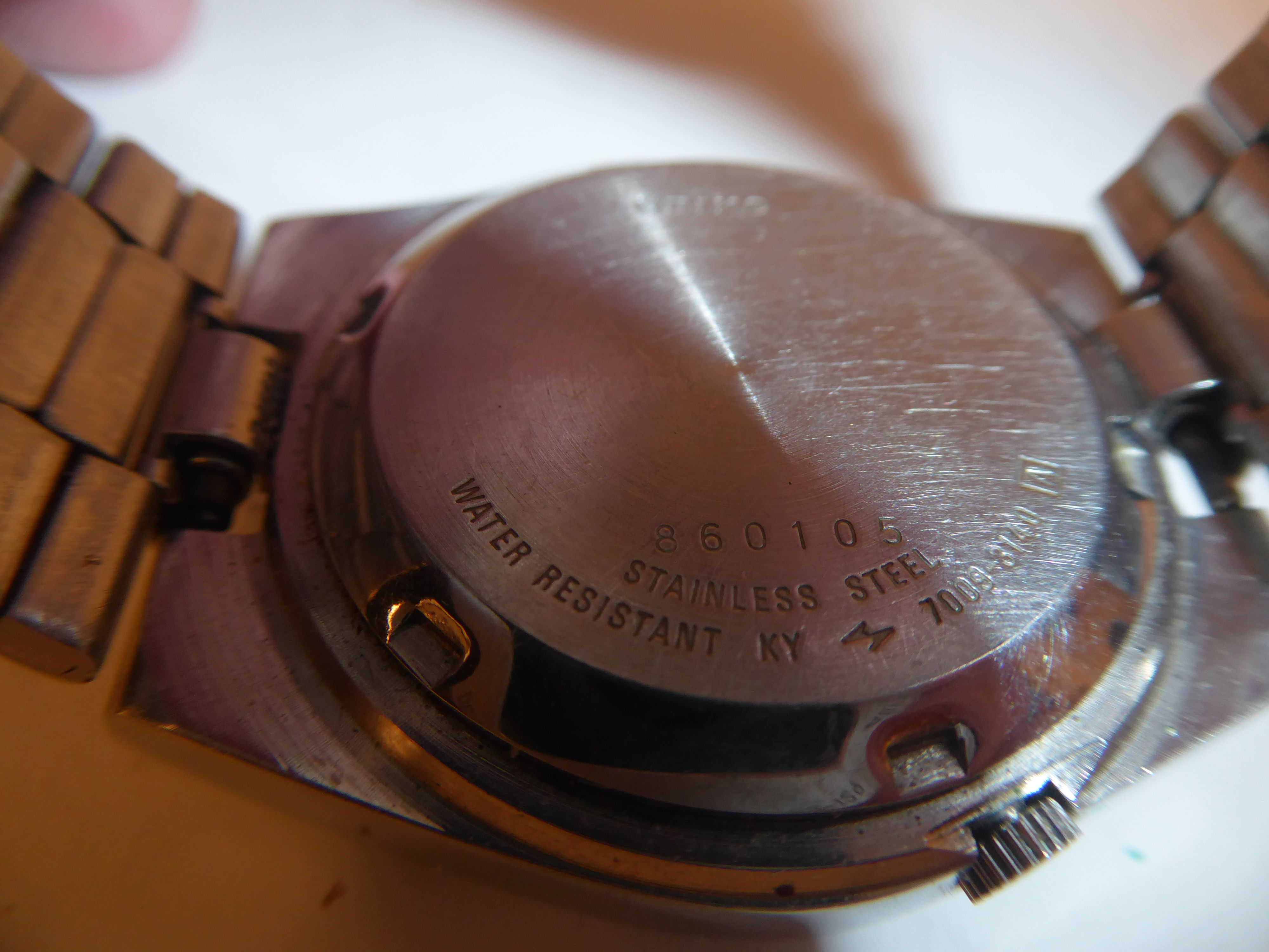 Three variously cased and strapped Seiko wristwatches - Image 3 of 7