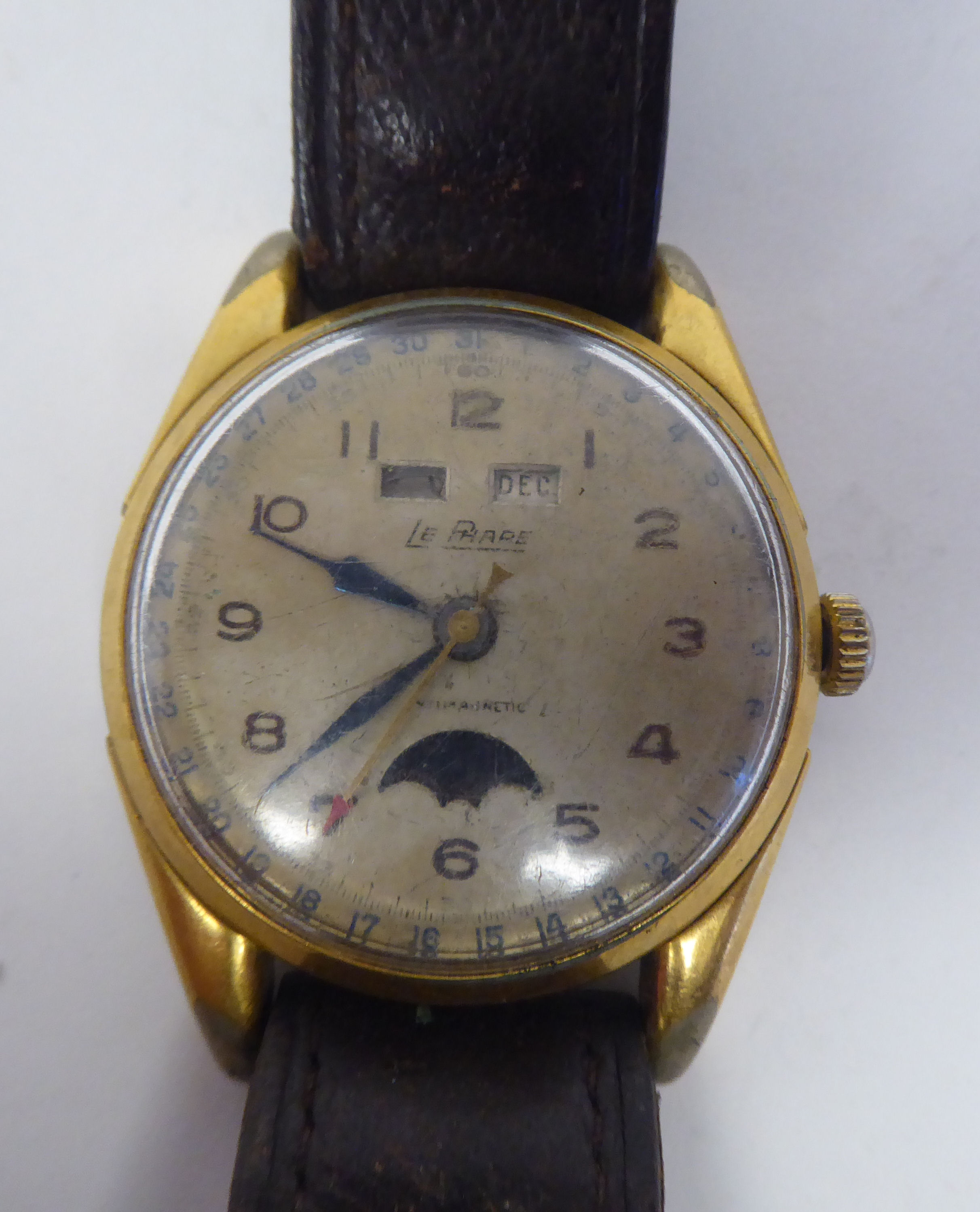 Four variously cased and strapped vintage wristwatches - Image 9 of 10