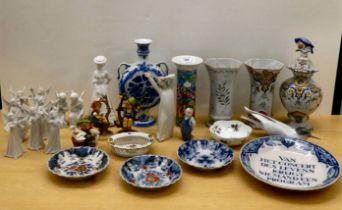 Decorative ceramics: to include a Rosenthal studio-line porcelain vase  9.5"h